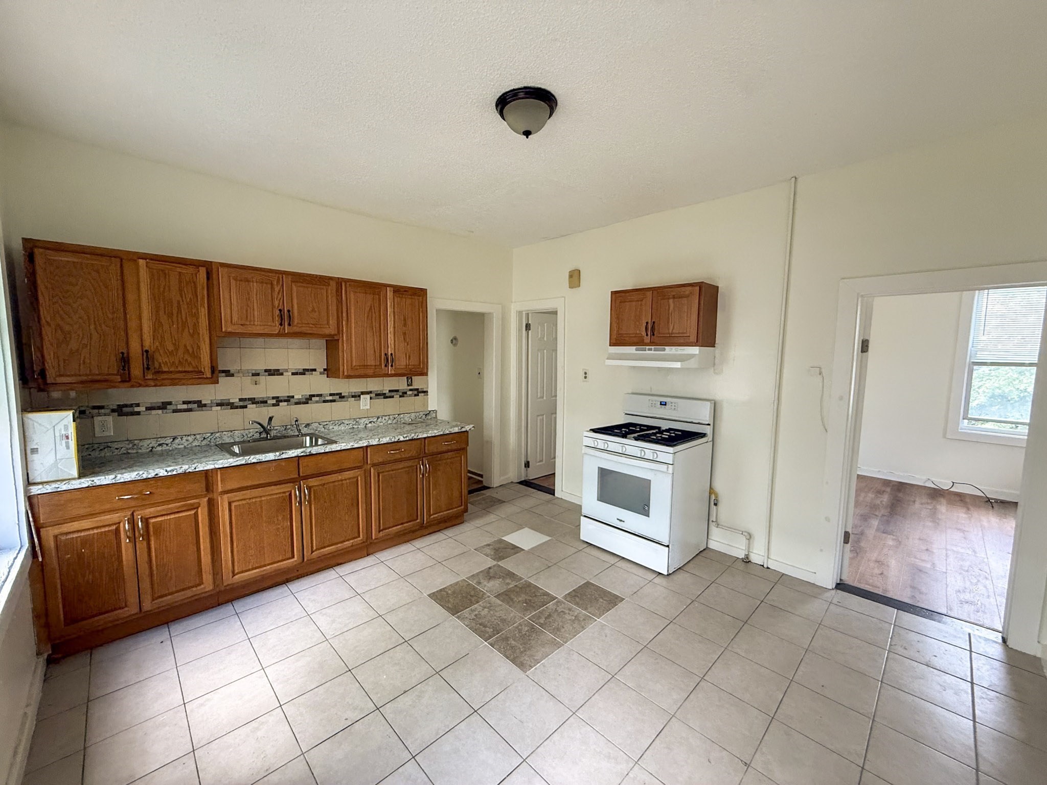 60 Lucerne St. # 2 Property Photo 1
