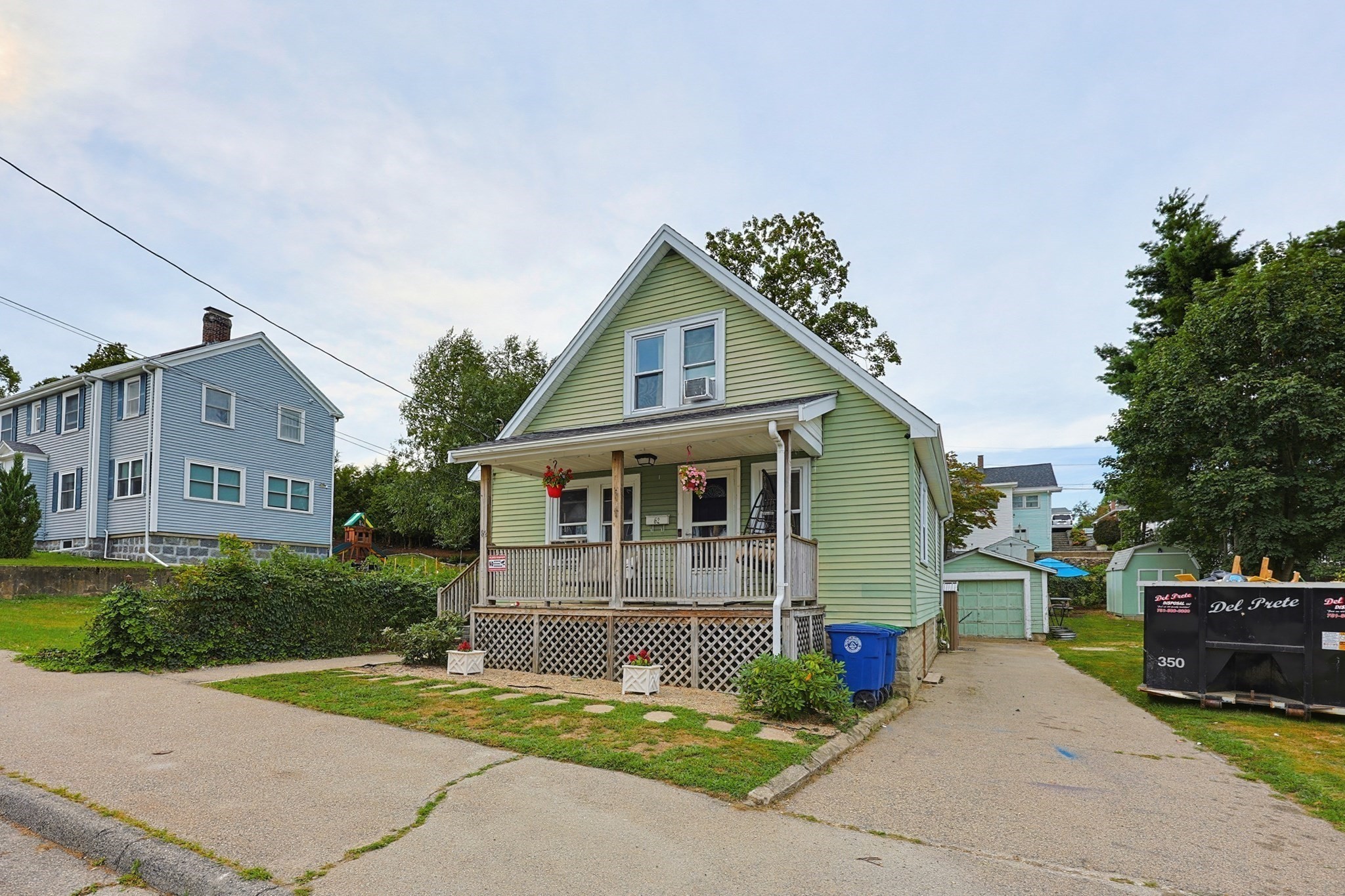 62 Trefton Dr Property Photo 3