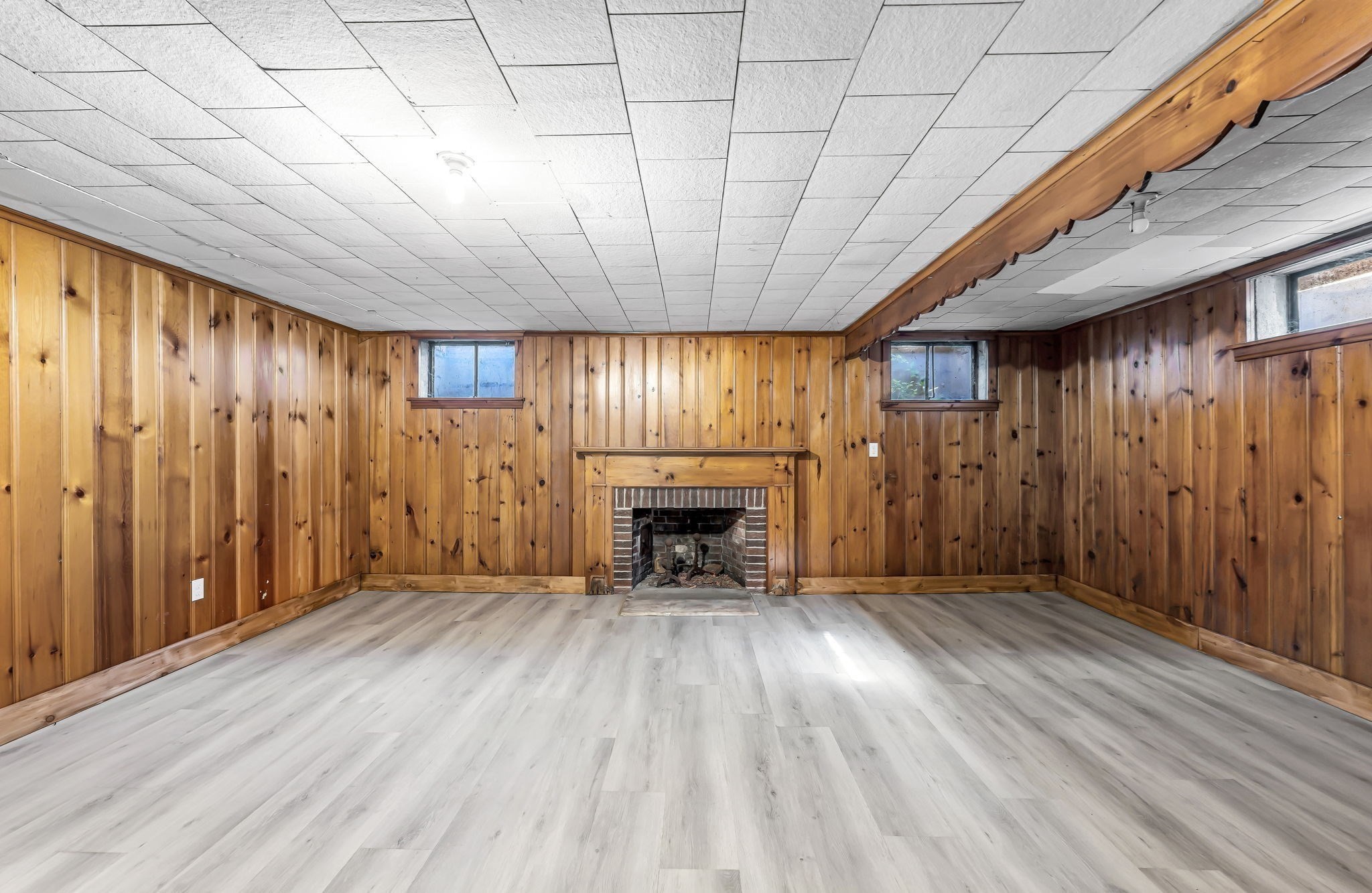 115 Saint James Ave Property Photo 33