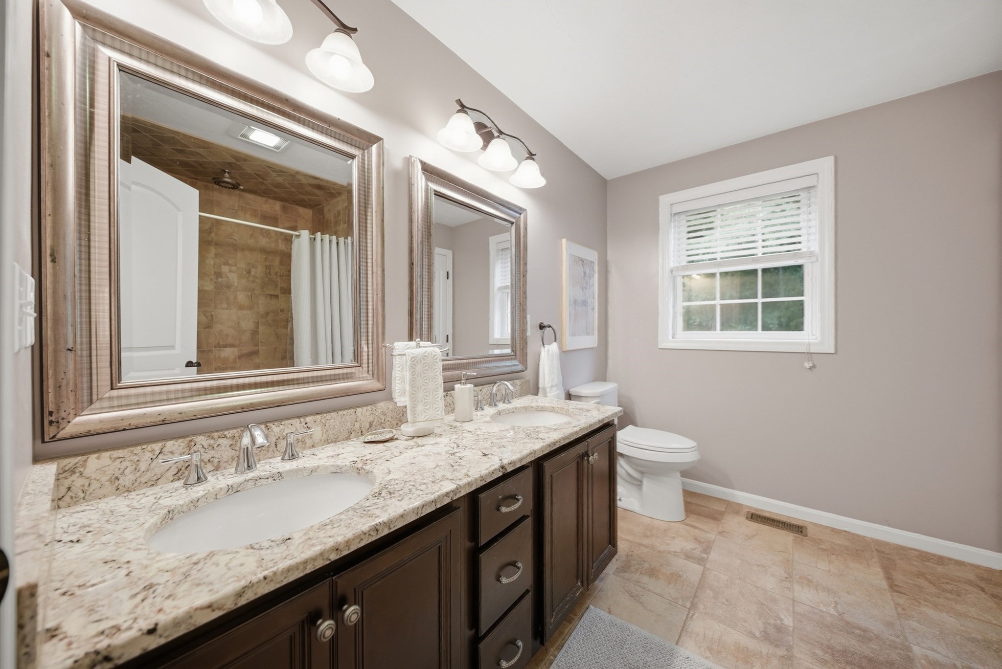 6 Bard St Property Photo 23