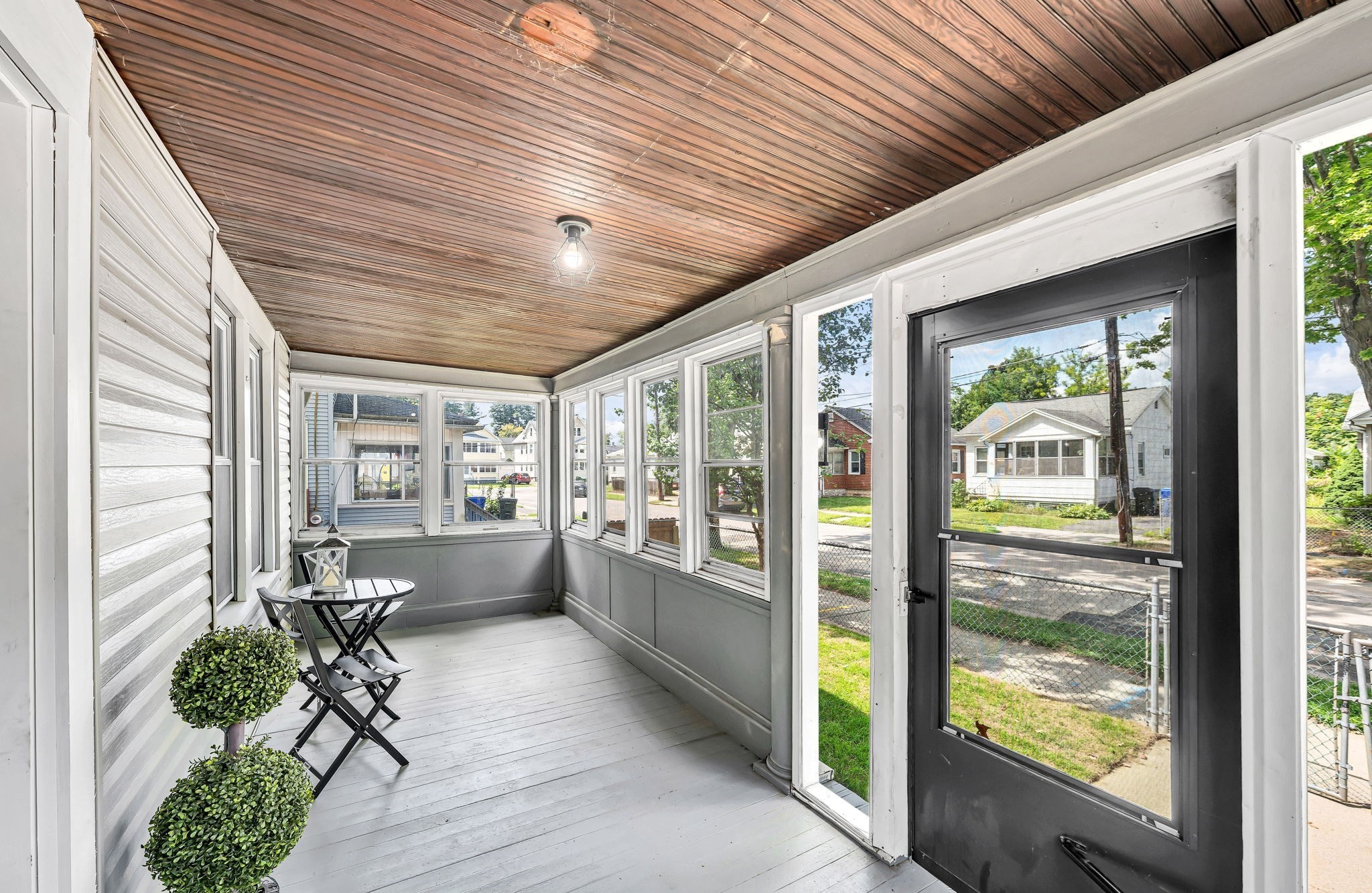 19 Eldert St Property Photo 4