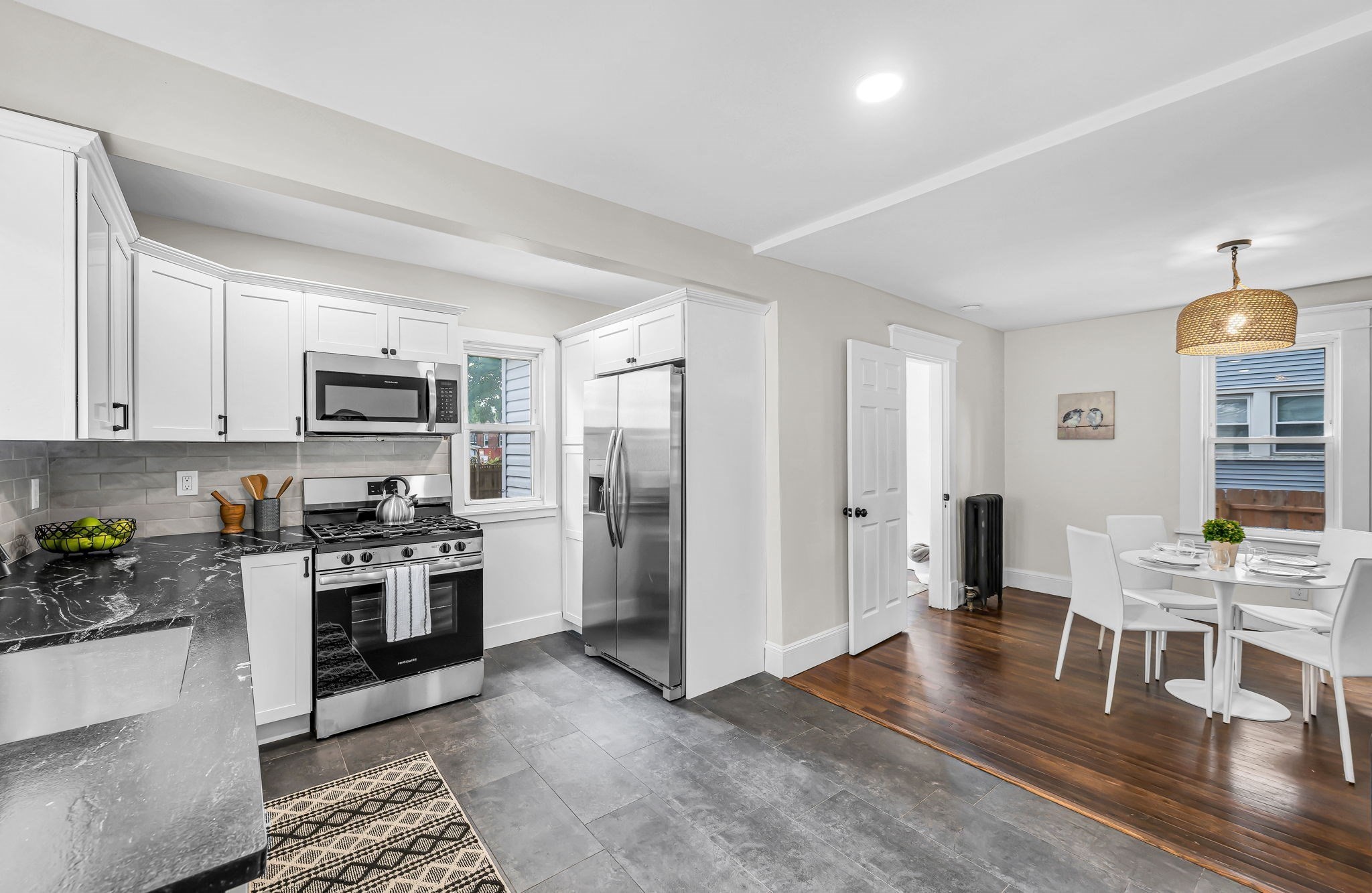 19 Eldert St Property Photo 23