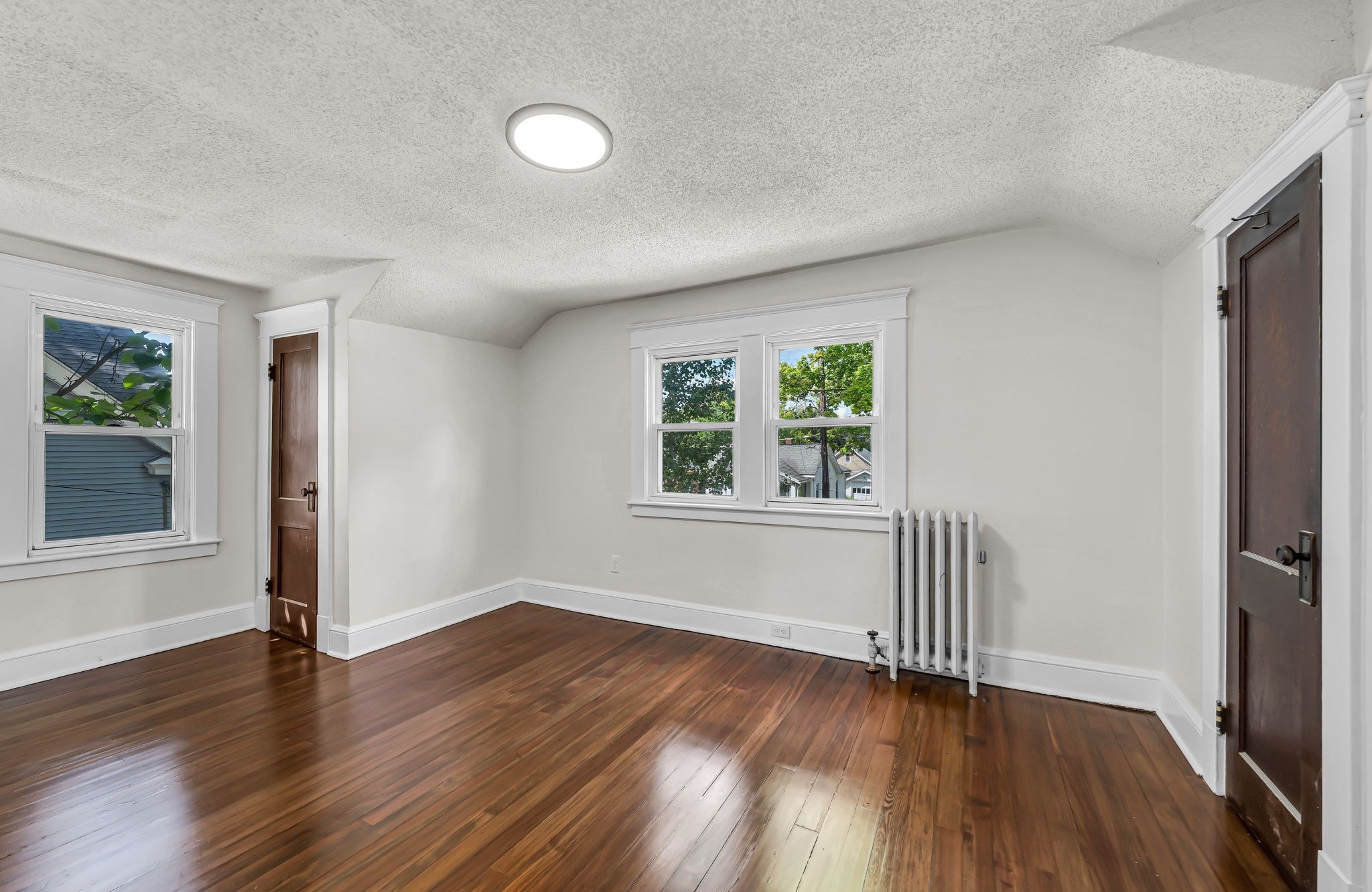 19 Eldert St Property Photo 30
