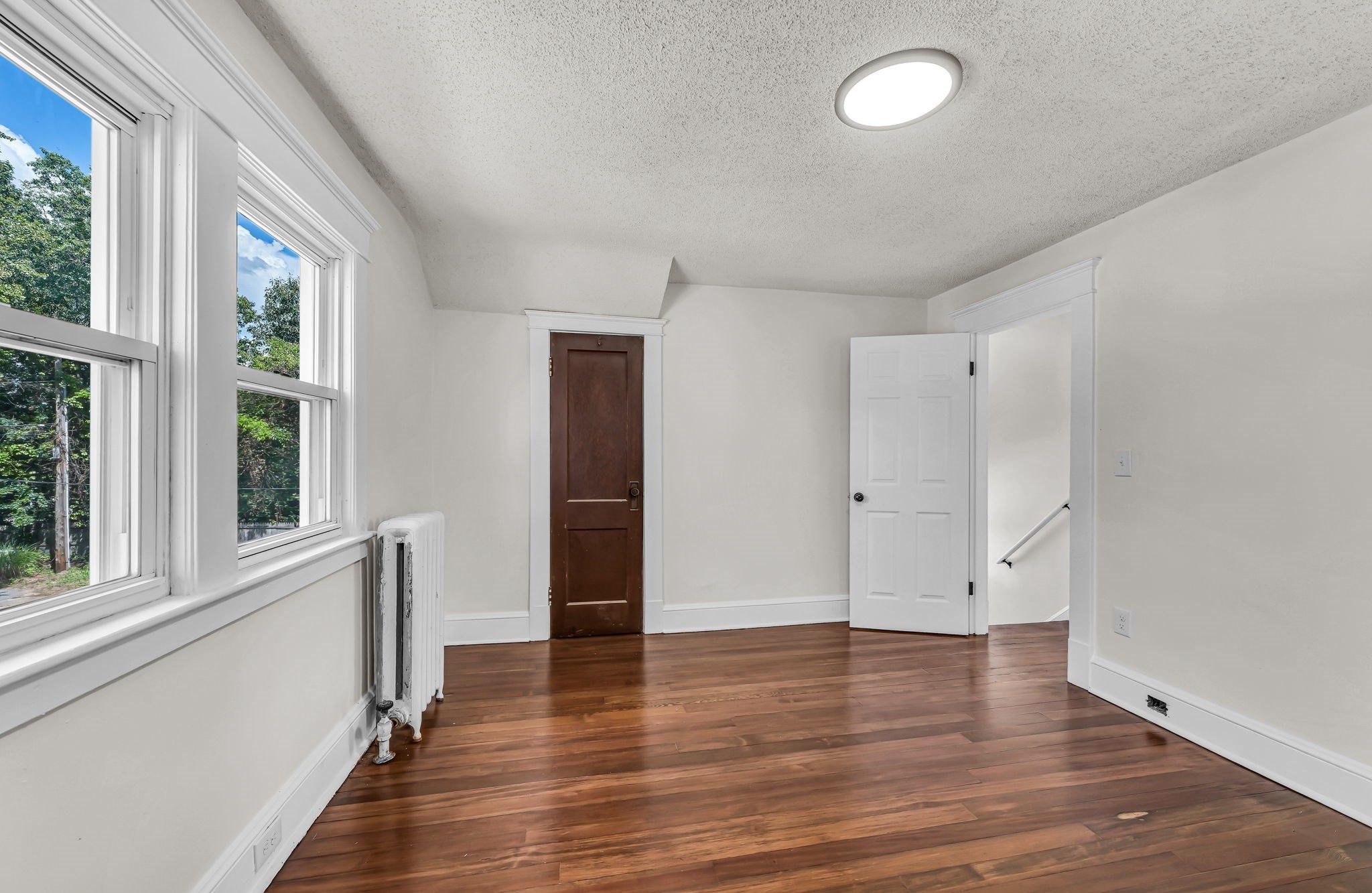 19 Eldert St Property Photo 32