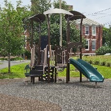 469 Bridge Street Property Photo 4