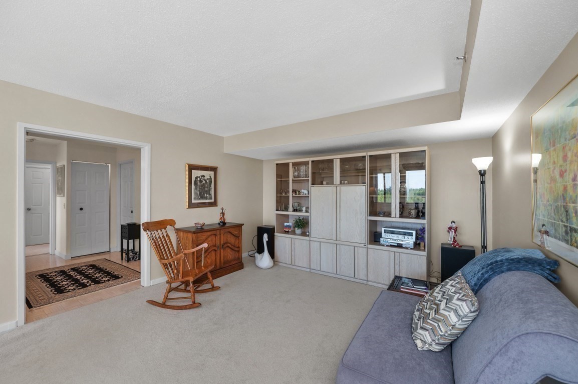 250 Hammond Pond Parkway # 1105s Property Photo 10
