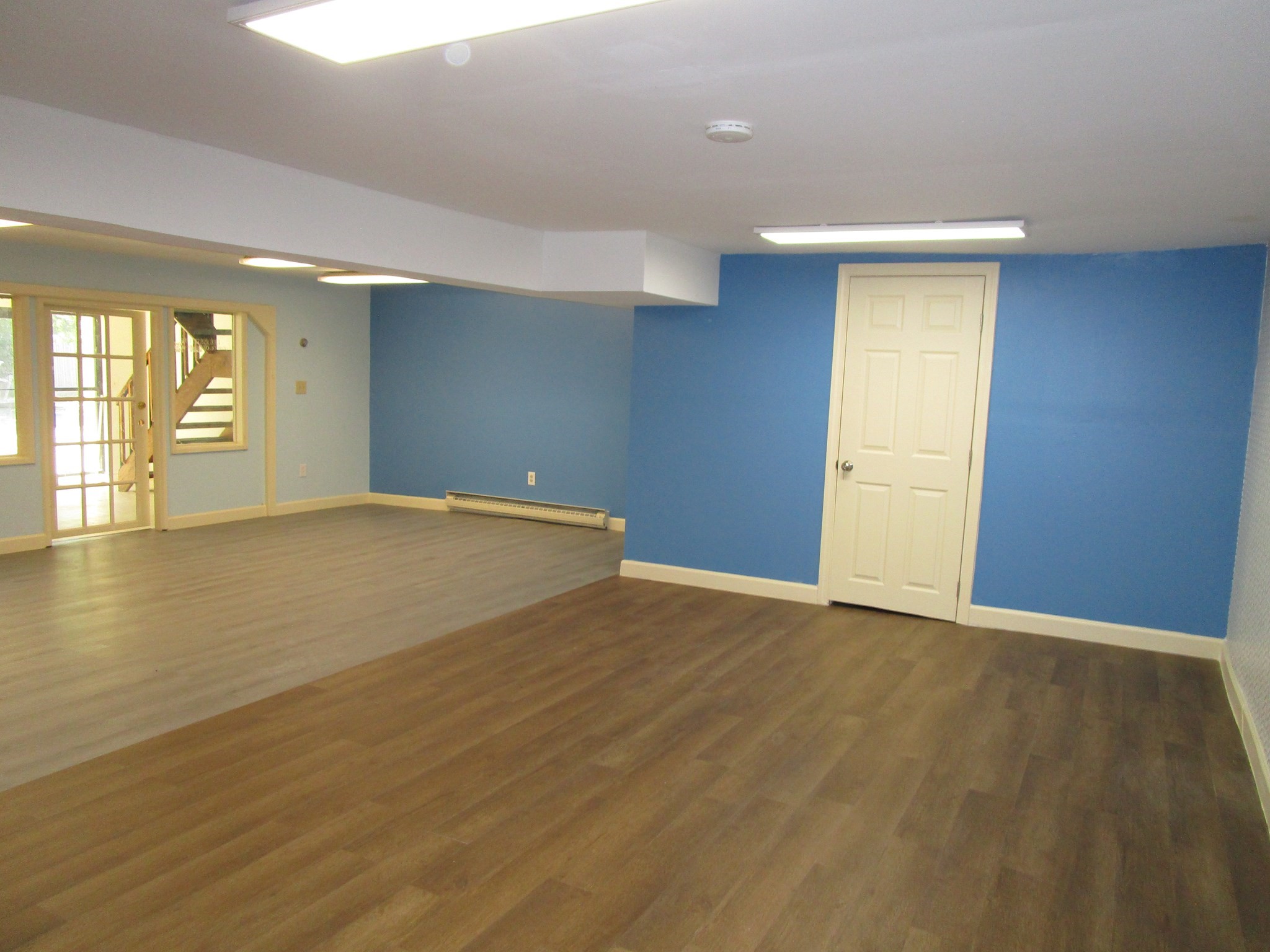 469 Bridge Street Property Photo 6