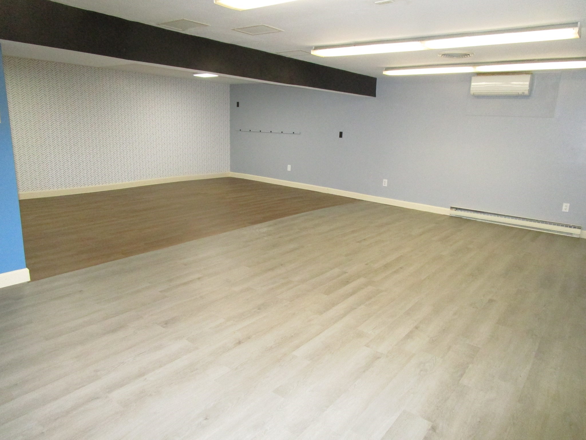 469 Bridge Street Property Photo 10