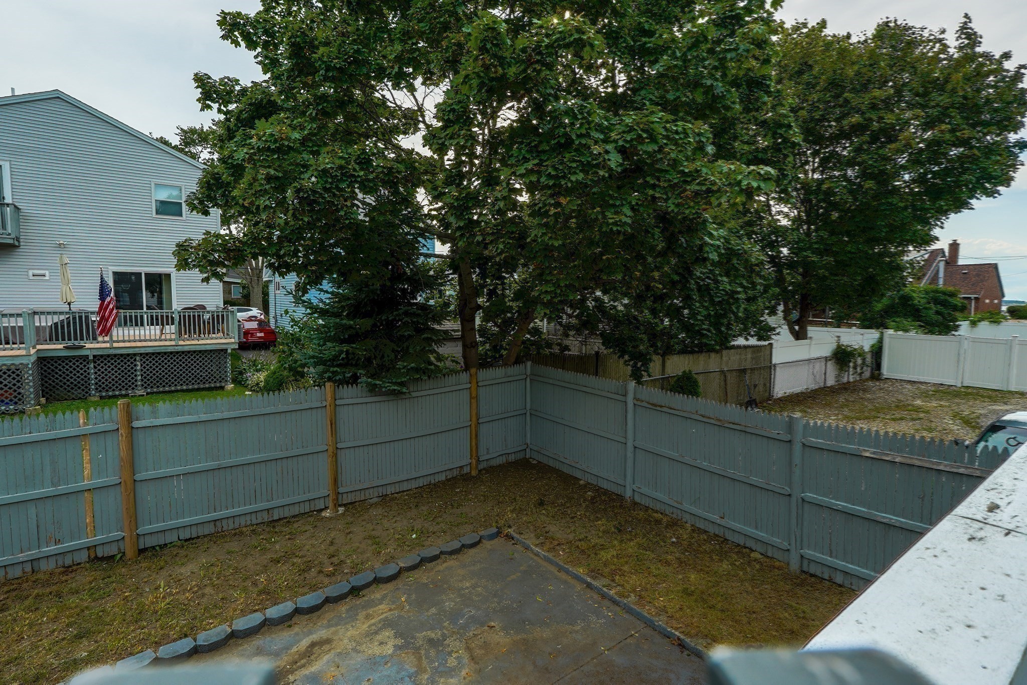 33 Bay View Ave Property Photo 29