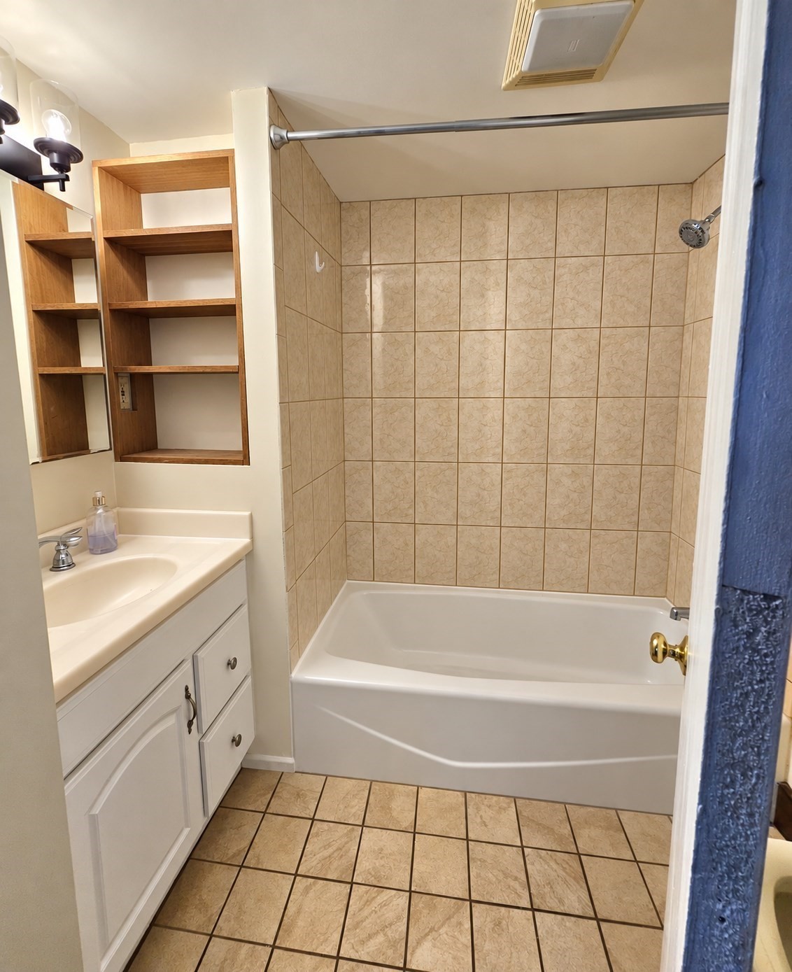 57 Lawrence # 1 Property Photo 8