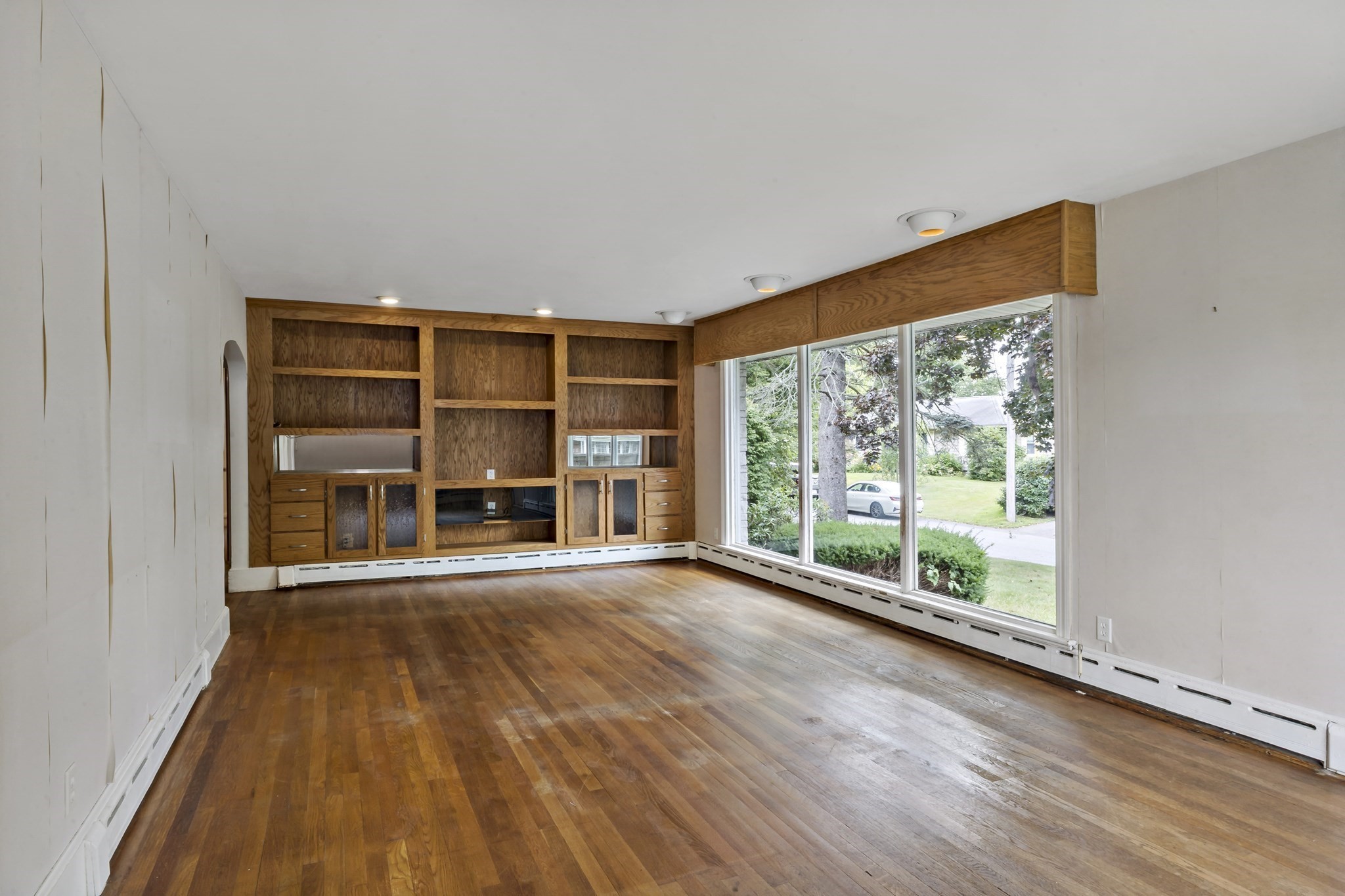 7 Harold Ave Property Photo 12