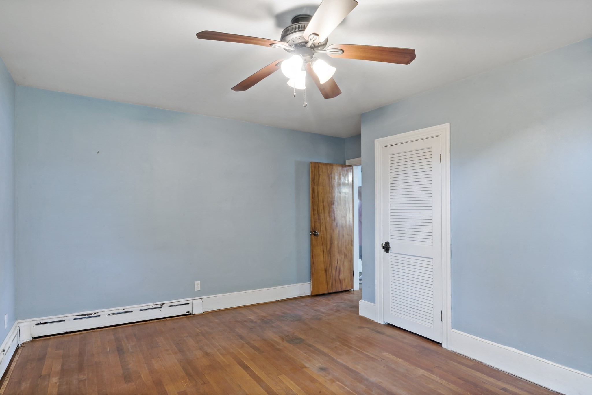 7 Harold Ave Property Photo 17