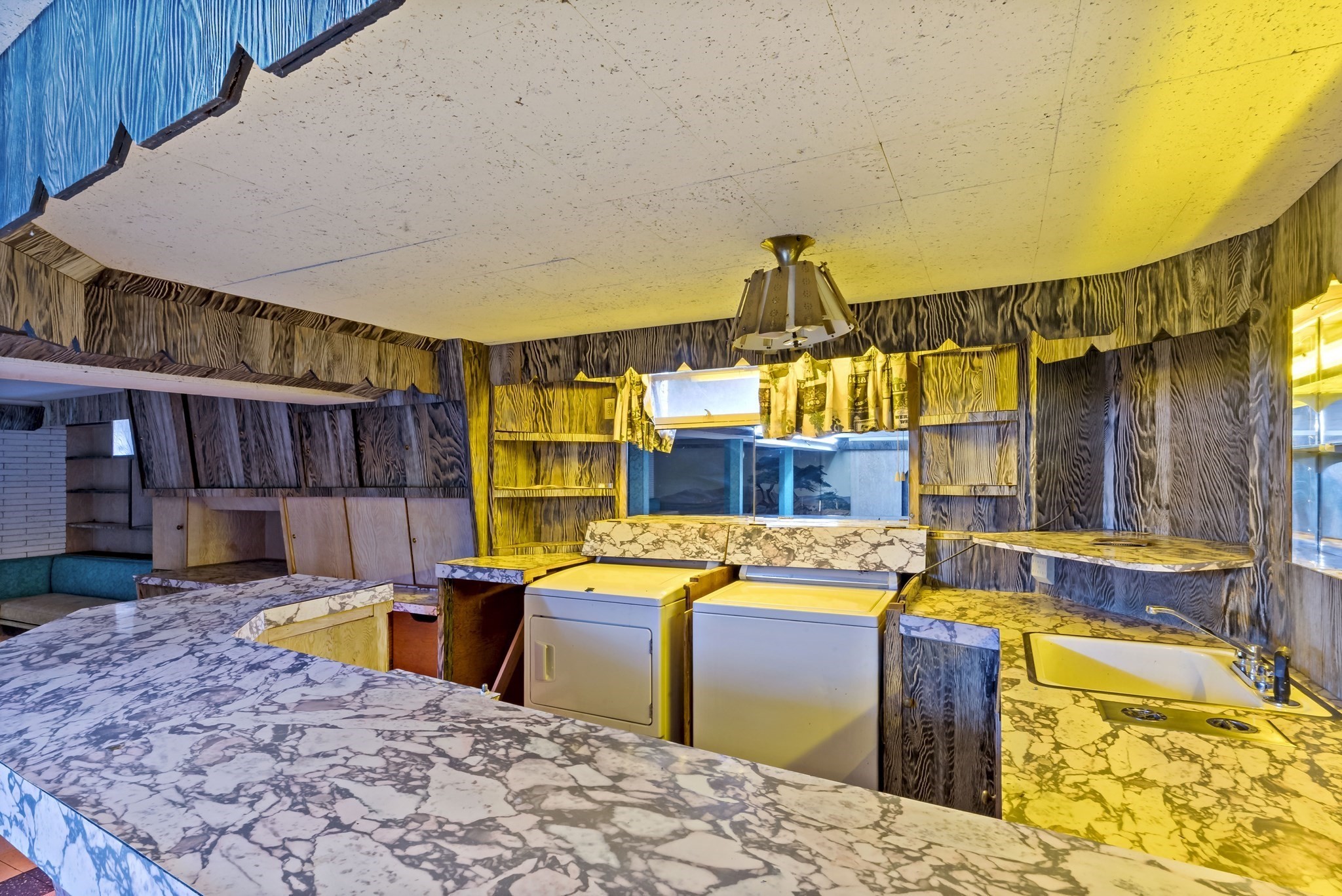 7 Harold Ave Property Photo 24