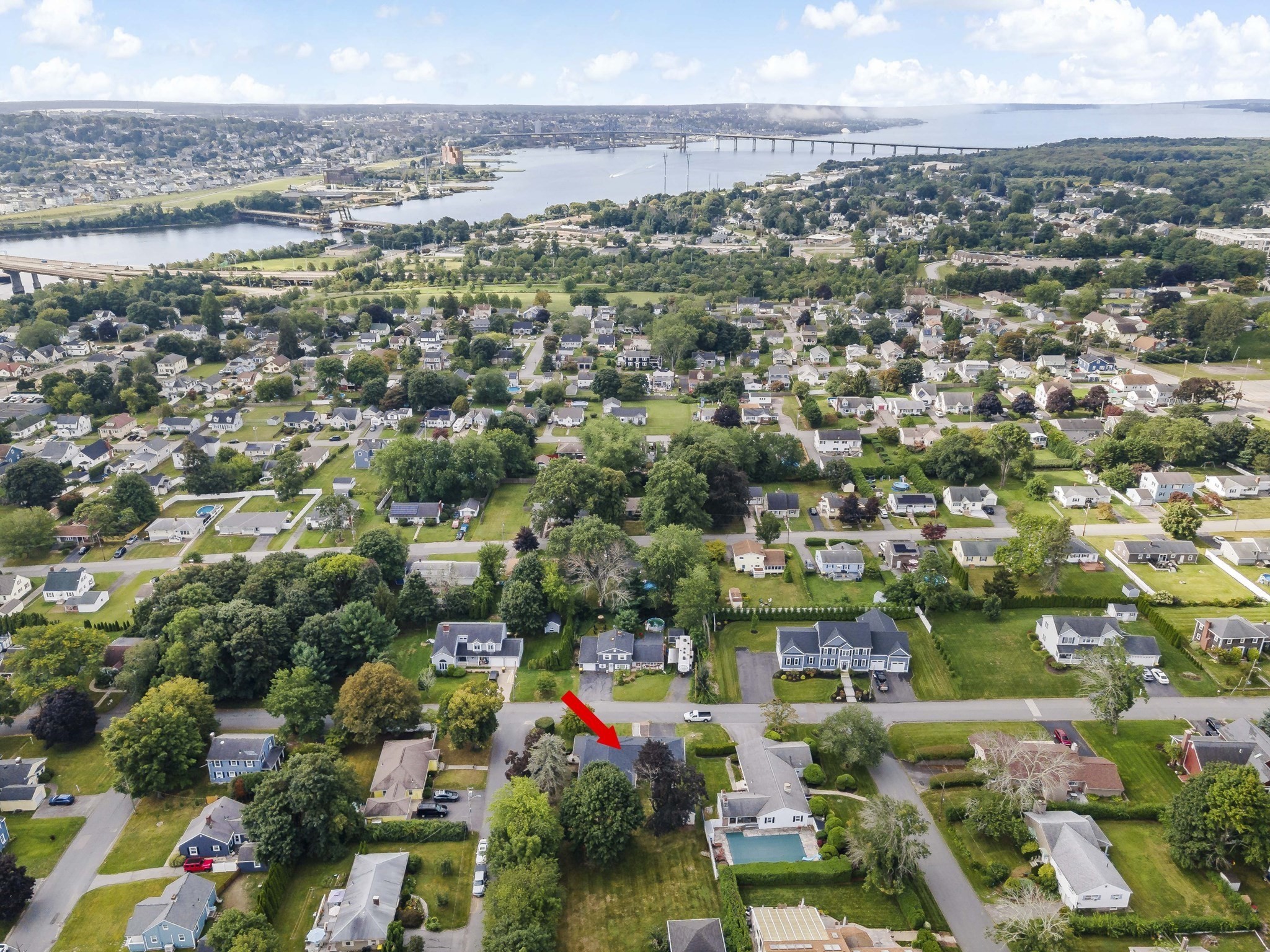 7 Harold Ave Property Photo 34