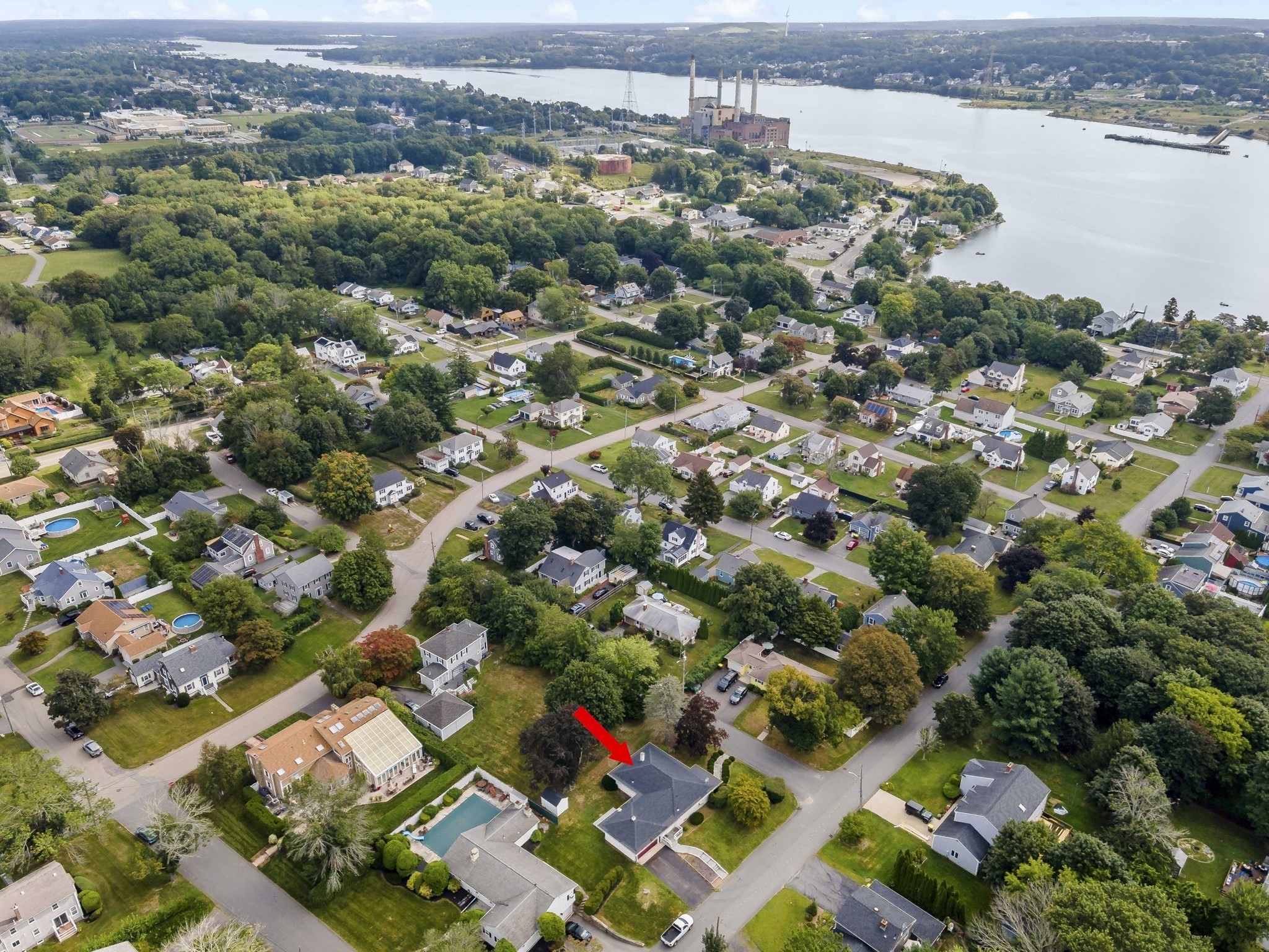 7 Harold Ave Property Photo 35