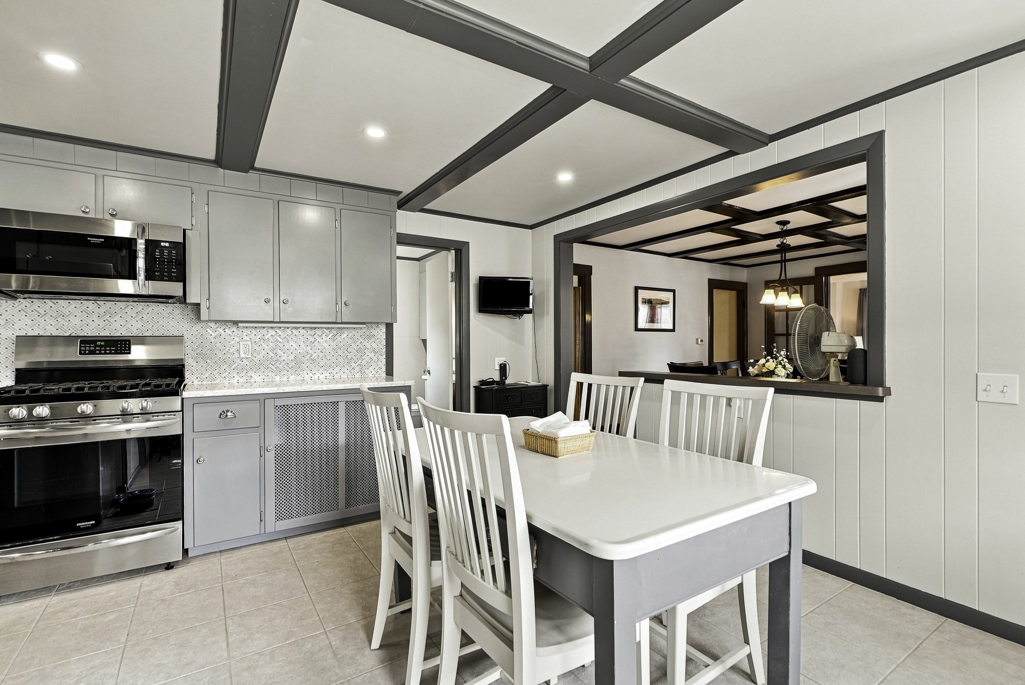 2 Gibbon Avenue Property Photo 19