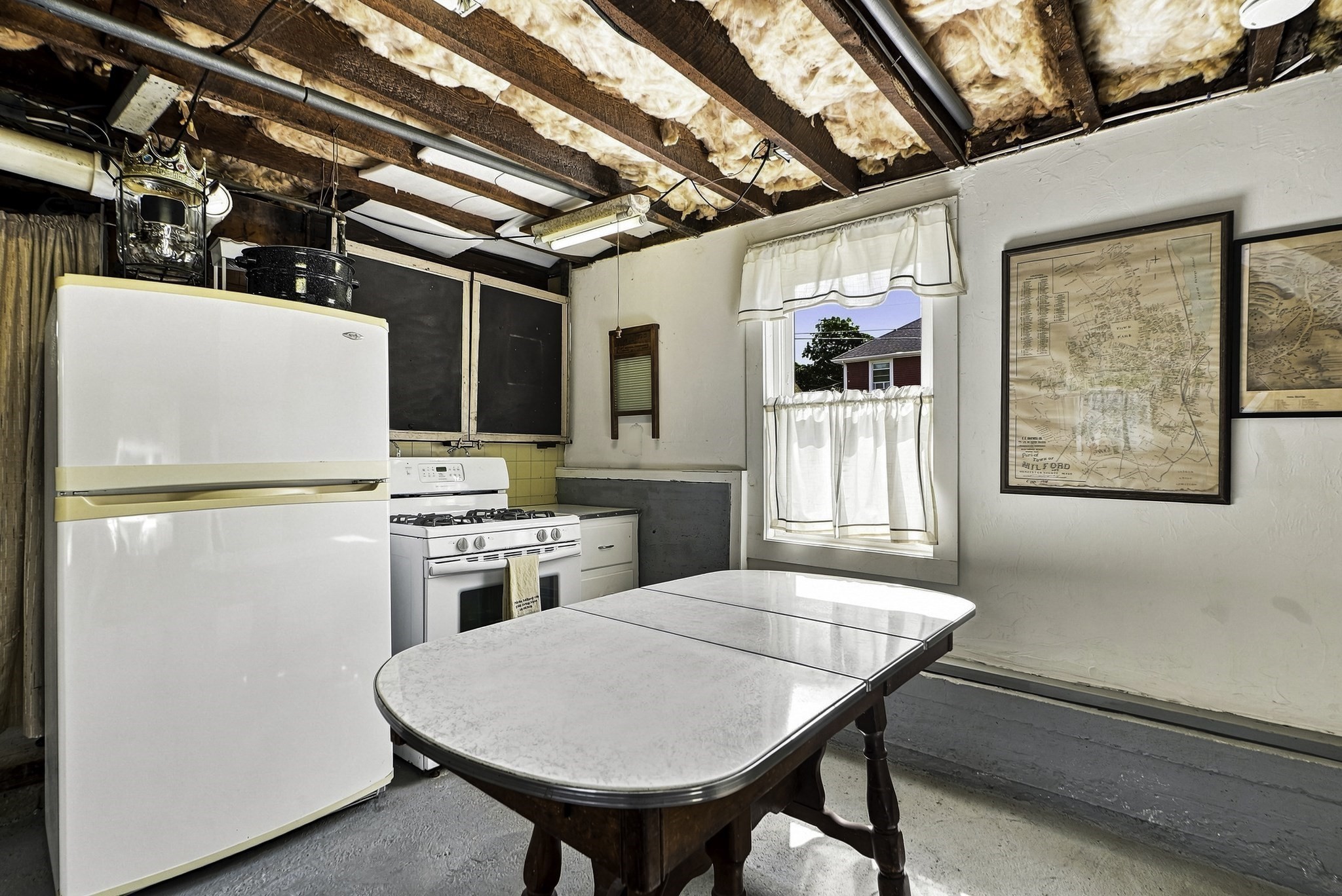 2 Gibbon Avenue Property Photo 36