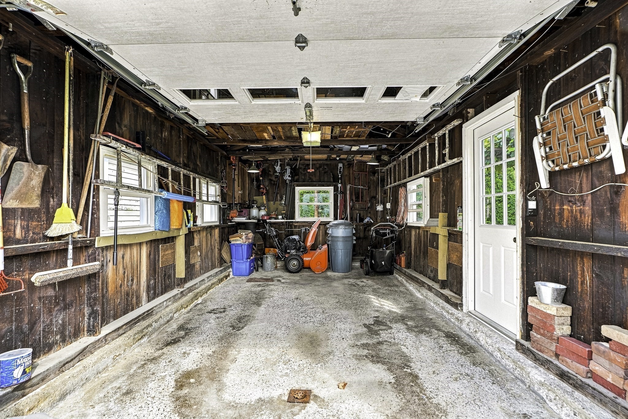 2 Gibbon Avenue Property Photo 41