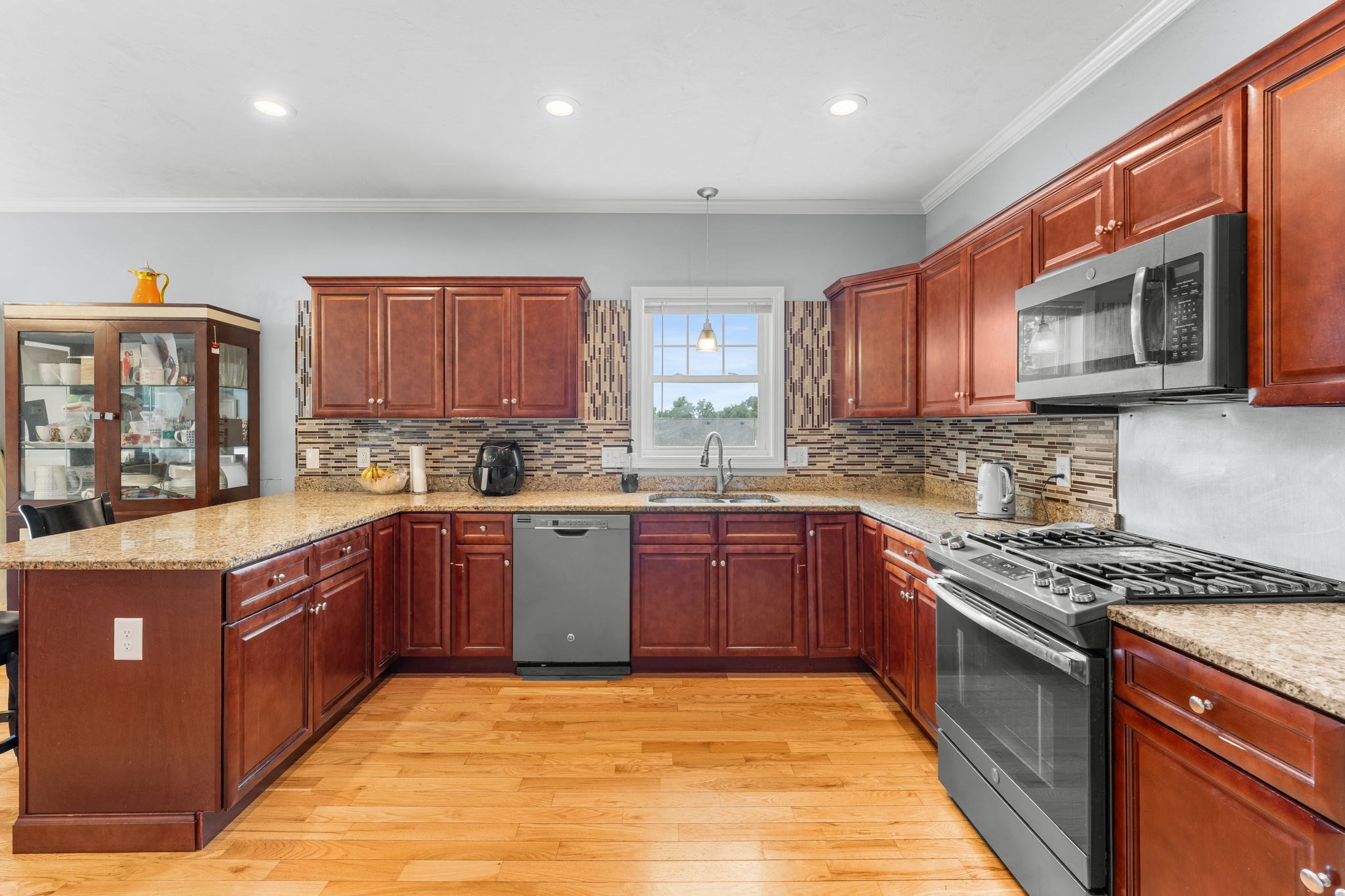 2 Mackenzie Way # 2 Property Photo 16