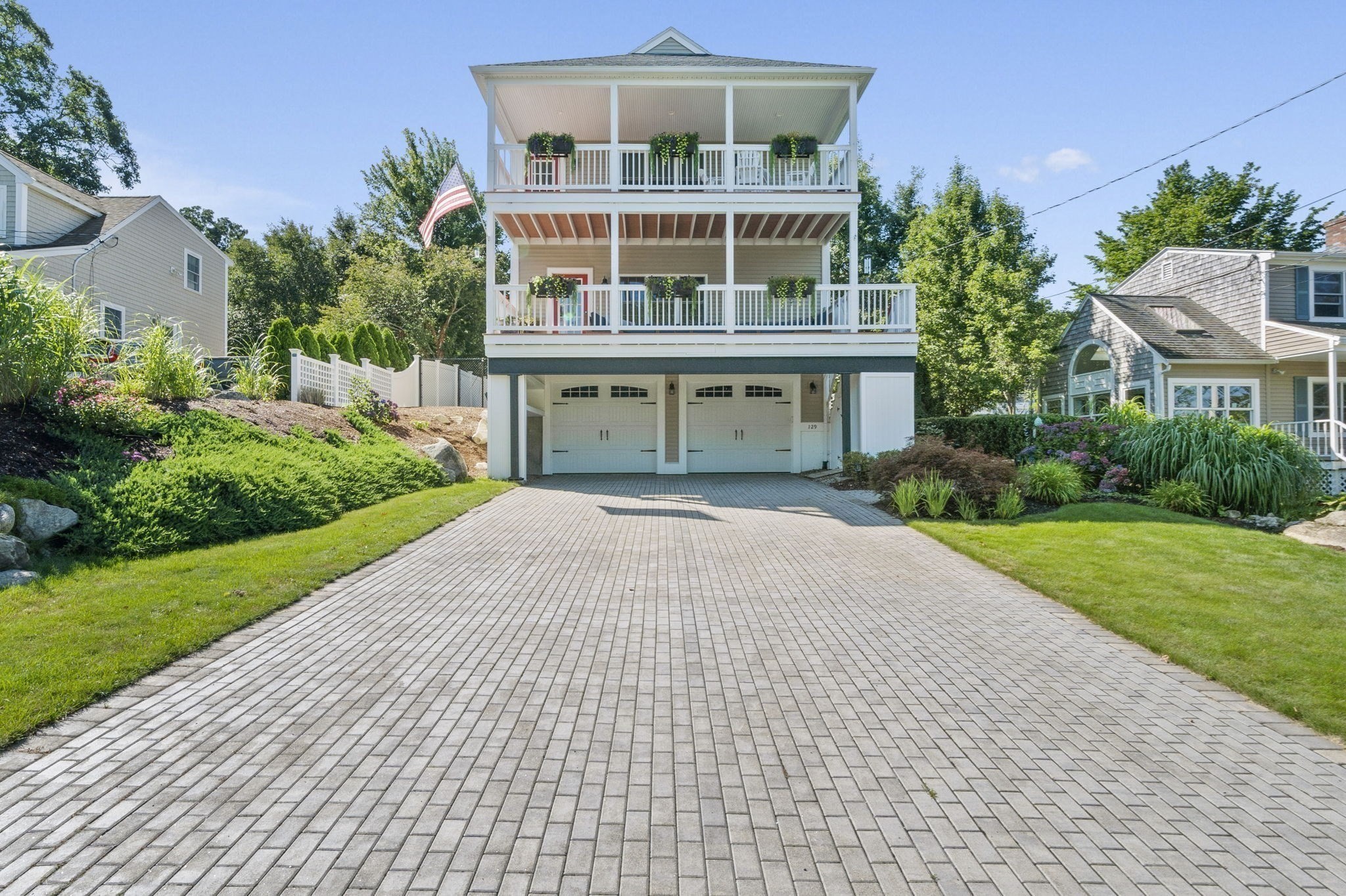 129 Bay Shore Dr Property Photo 5