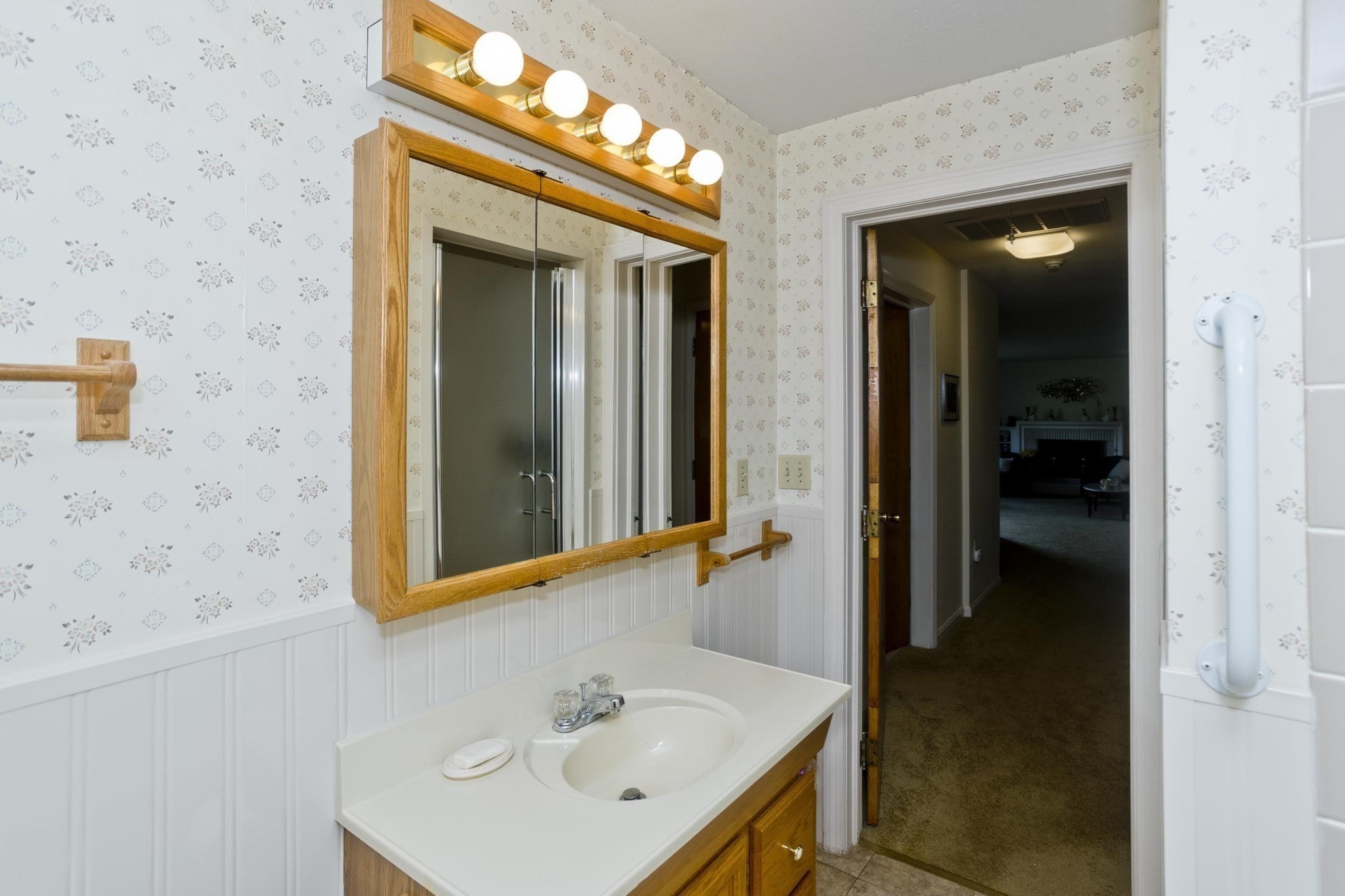 34 Vadnais St Property Photo 13