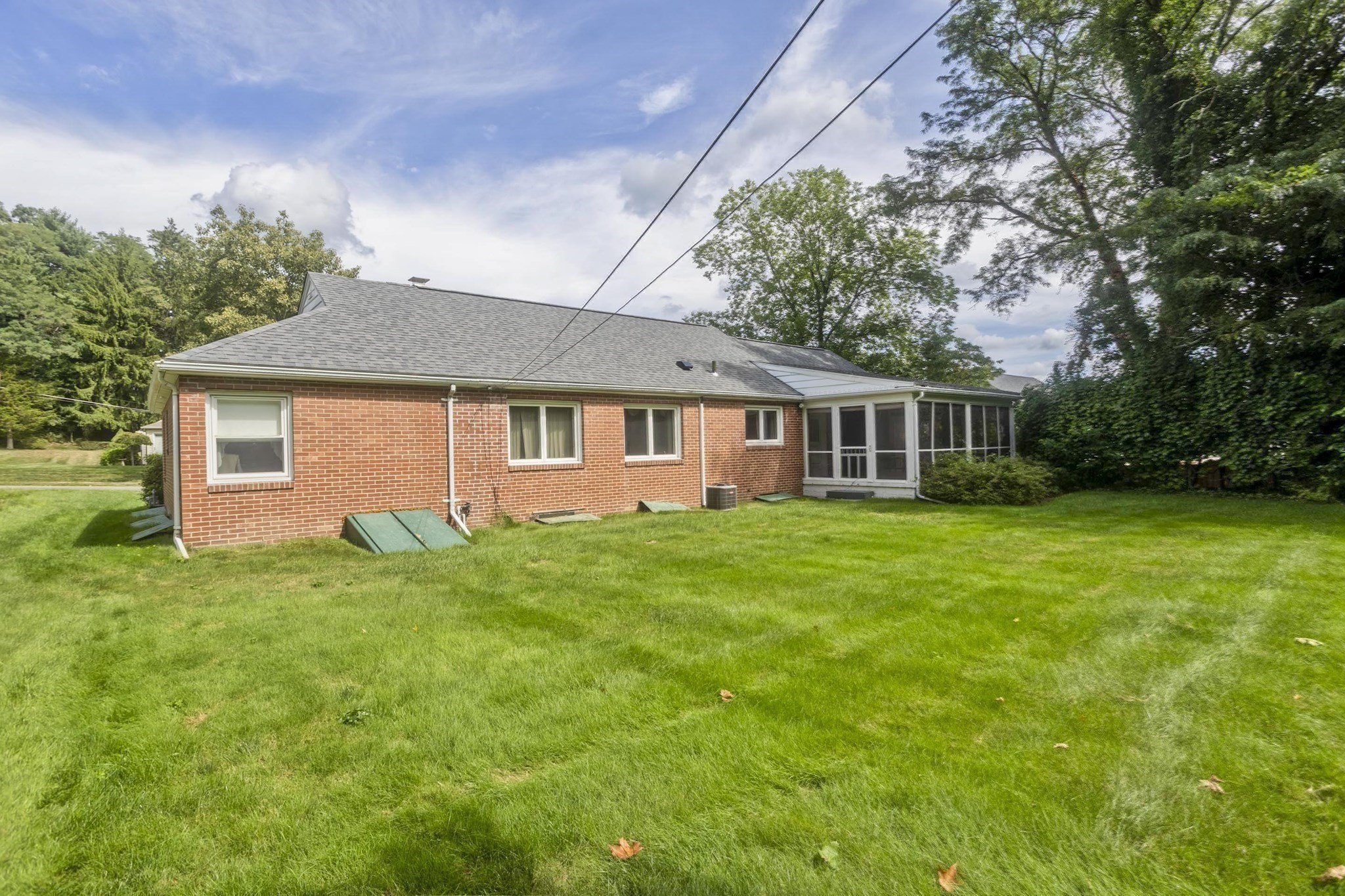 34 Vadnais St Property Photo 16