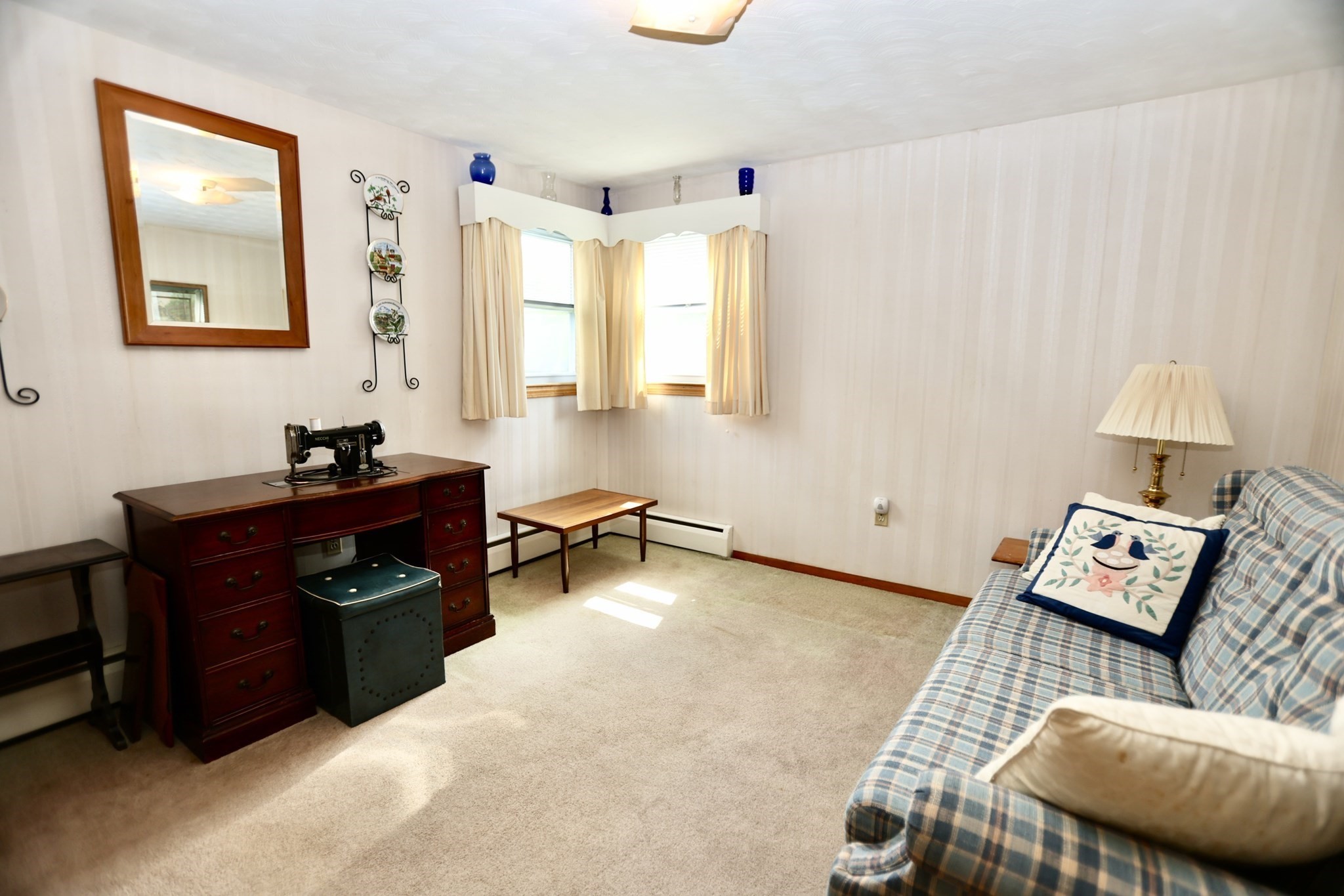 36 Revere St Property Photo 11