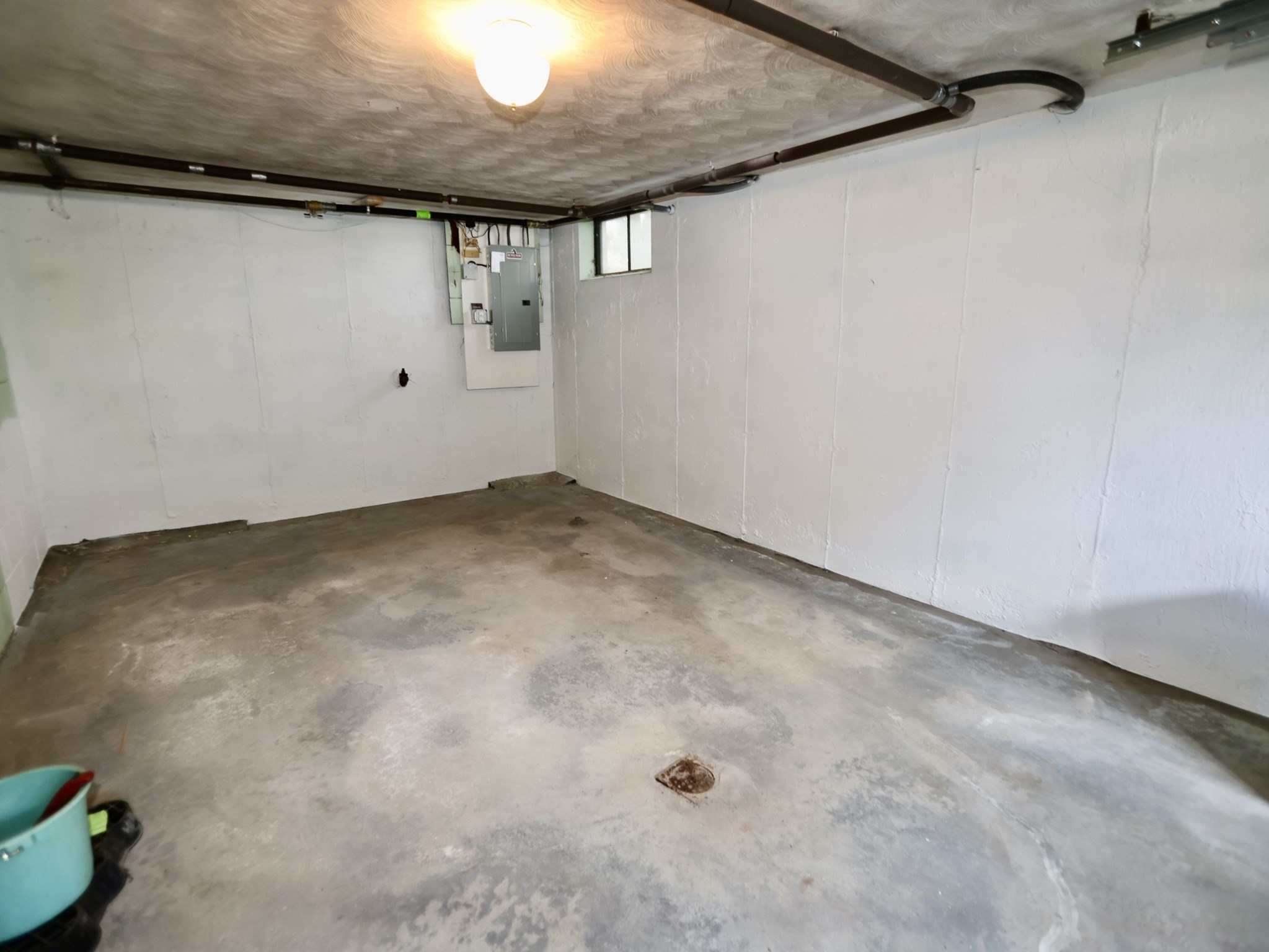 36 Revere St Property Photo 15