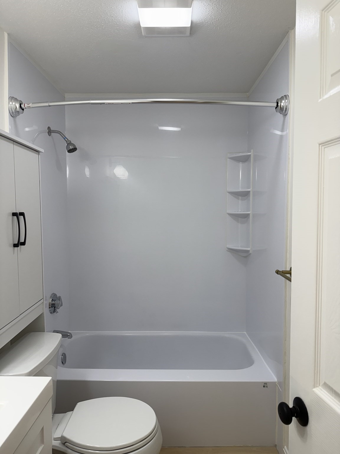 2 Greenbriar Dr # 103 Property Photo 12