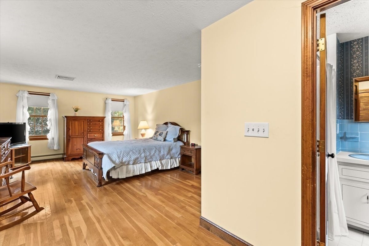 435 Highland Street Property Photo 27