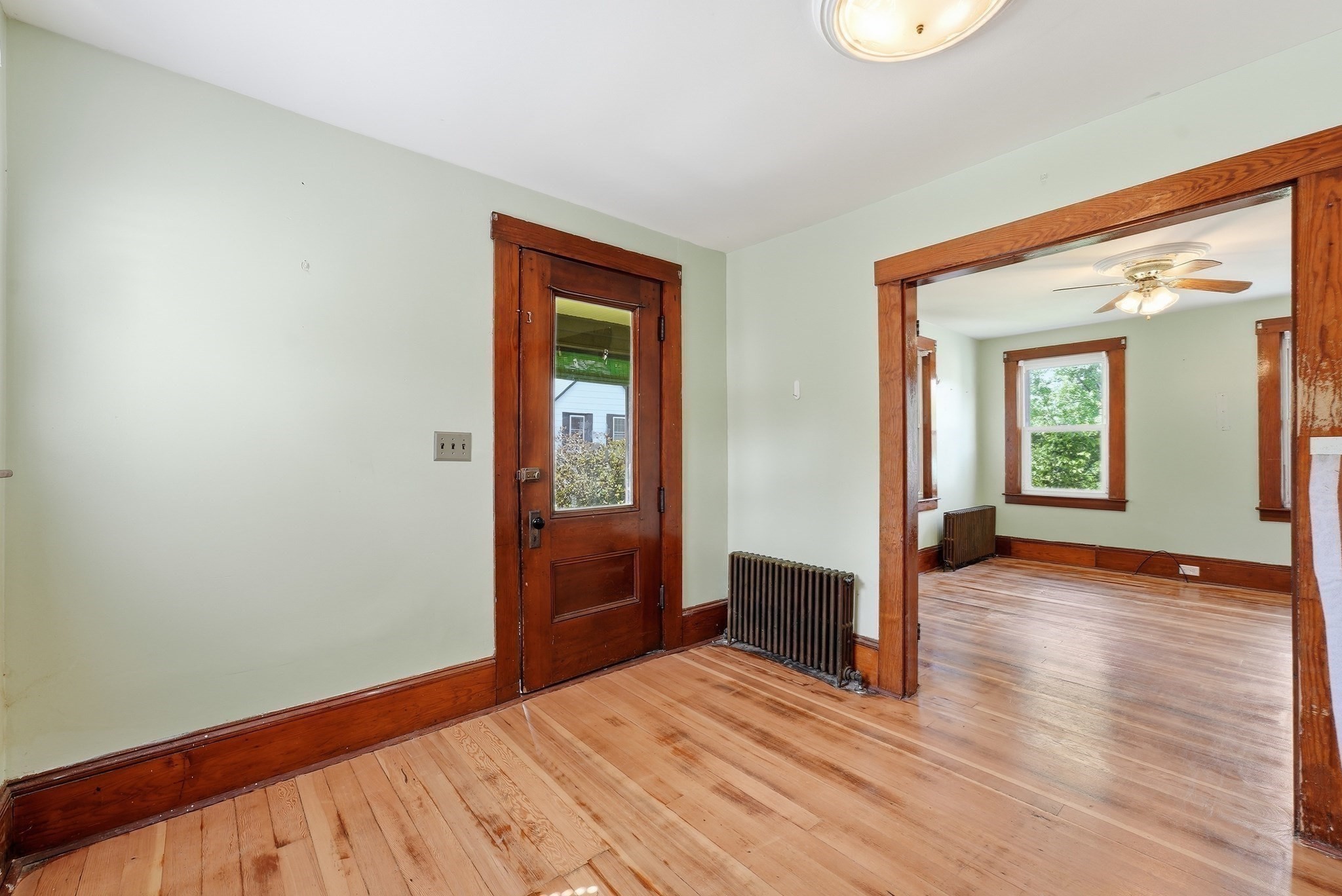 54 Franklin St Property Photo 9