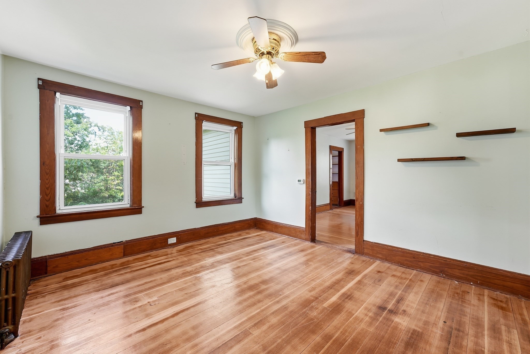 54 Franklin St Property Photo 10