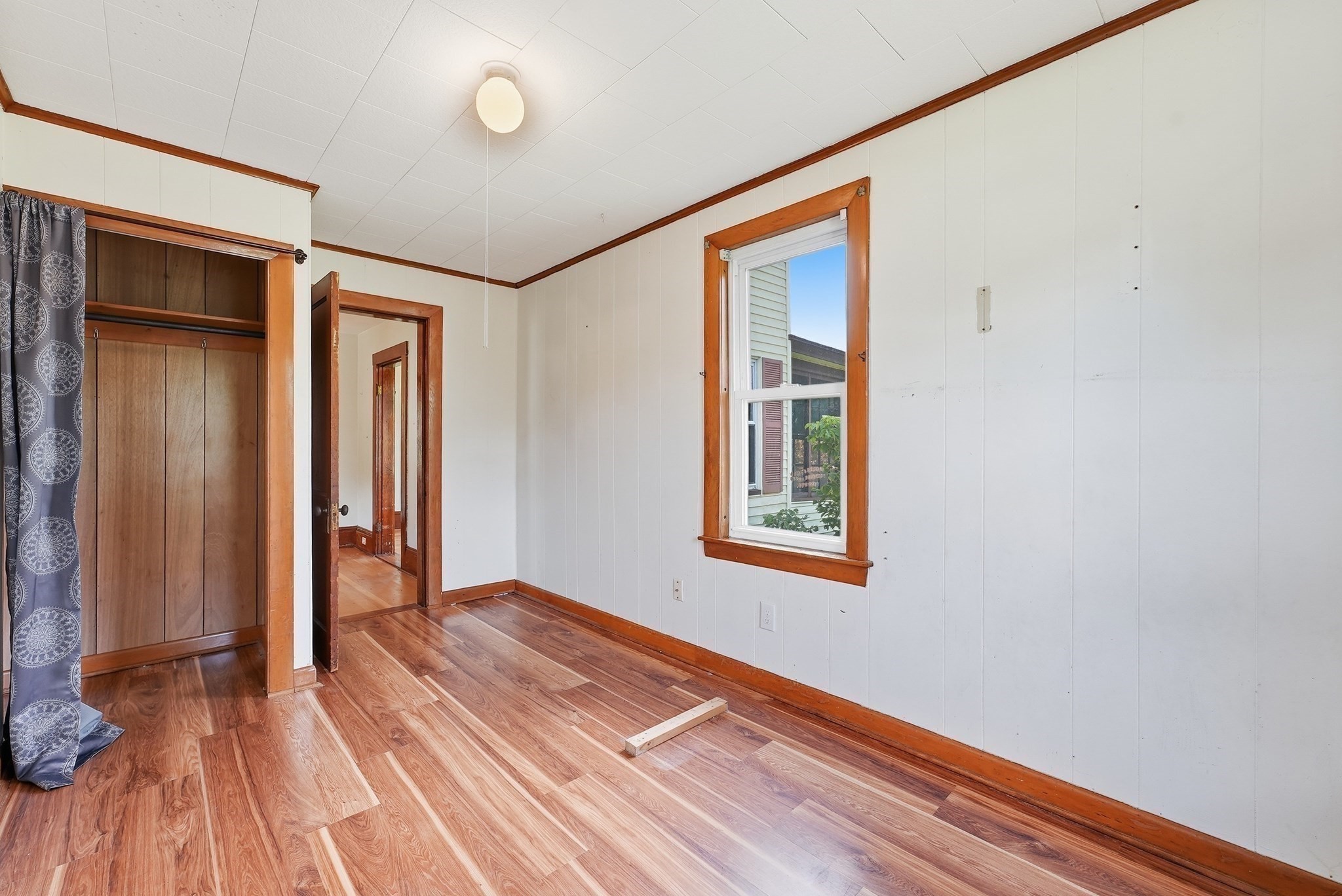 54 Franklin St Property Photo 12