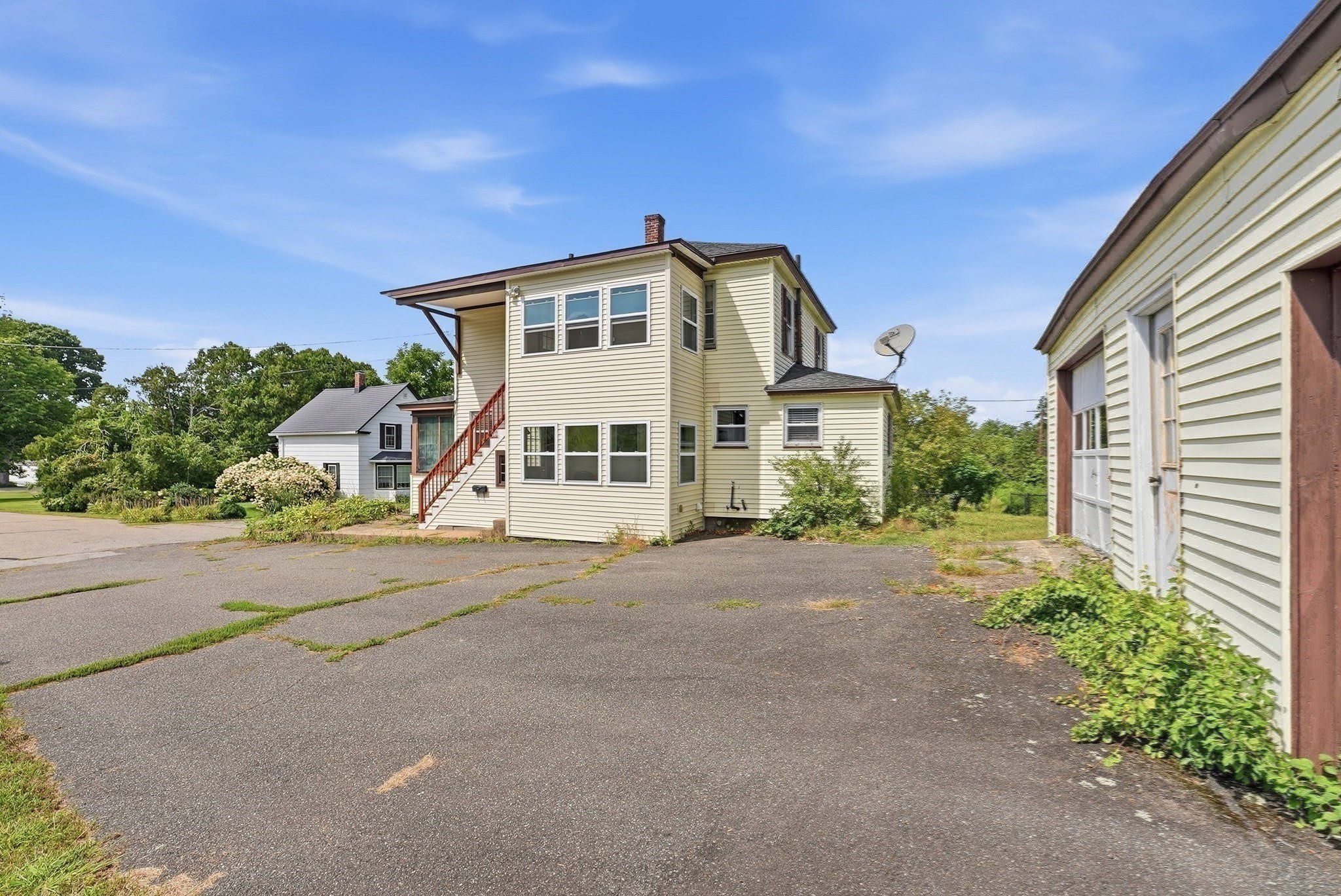 54 Franklin St Property Photo 23