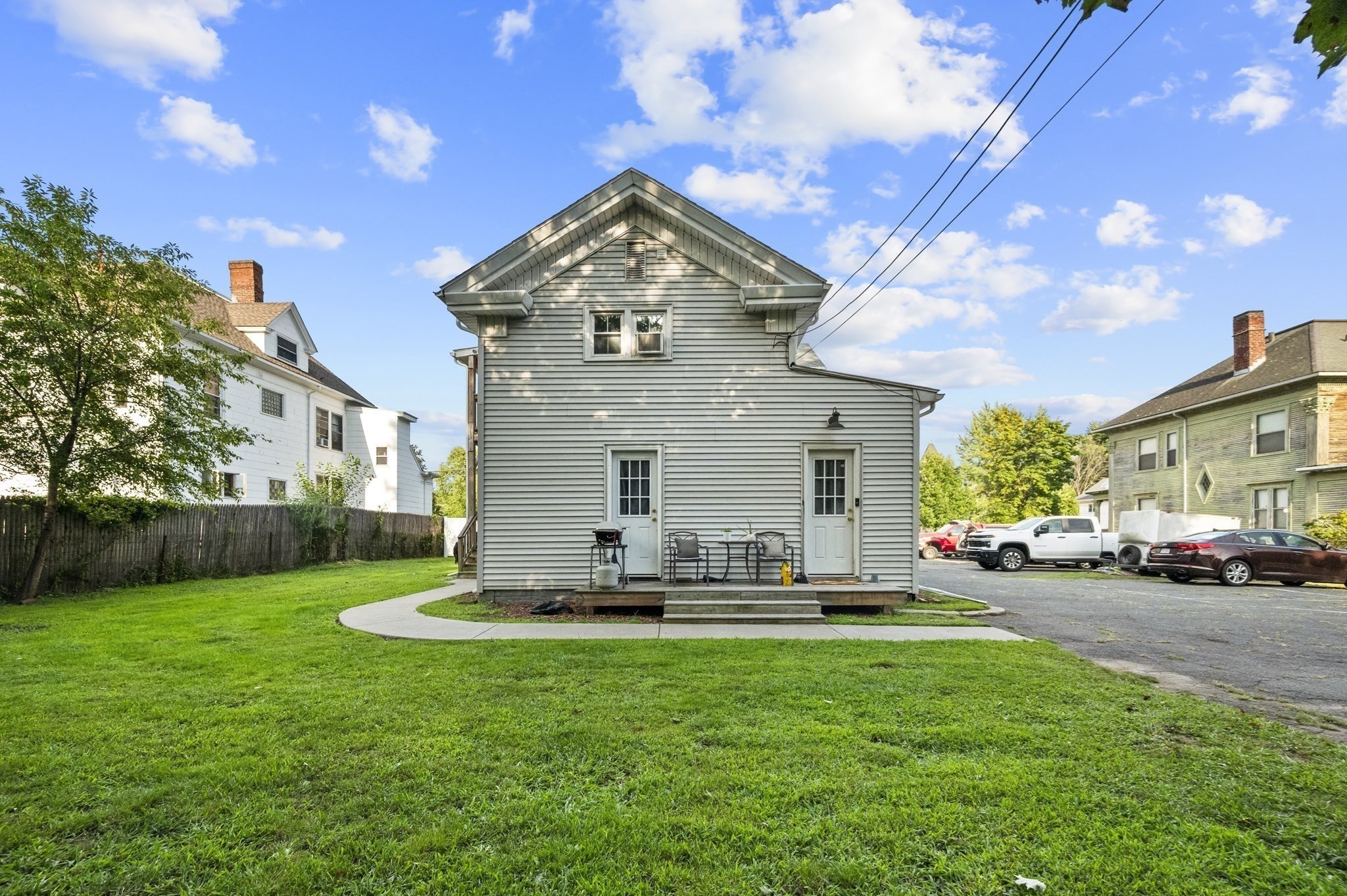 1971 Northampton St Property Photo 32
