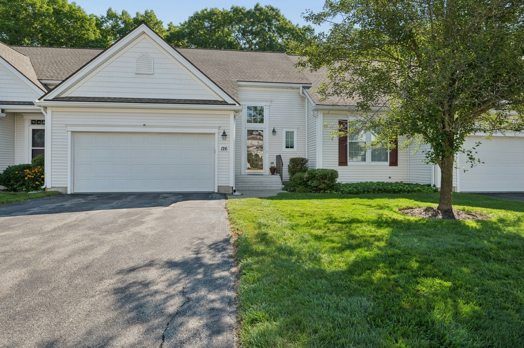 126 Clubhouse Lane # 126 Property Photo 1