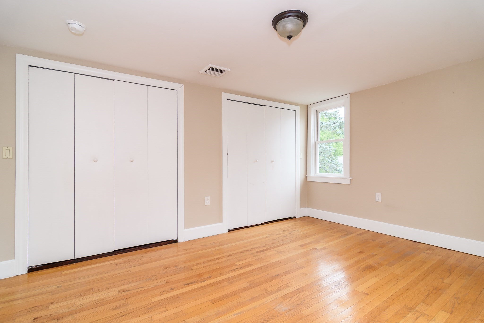 50 N Pleasant St # 50 Property Photo 18