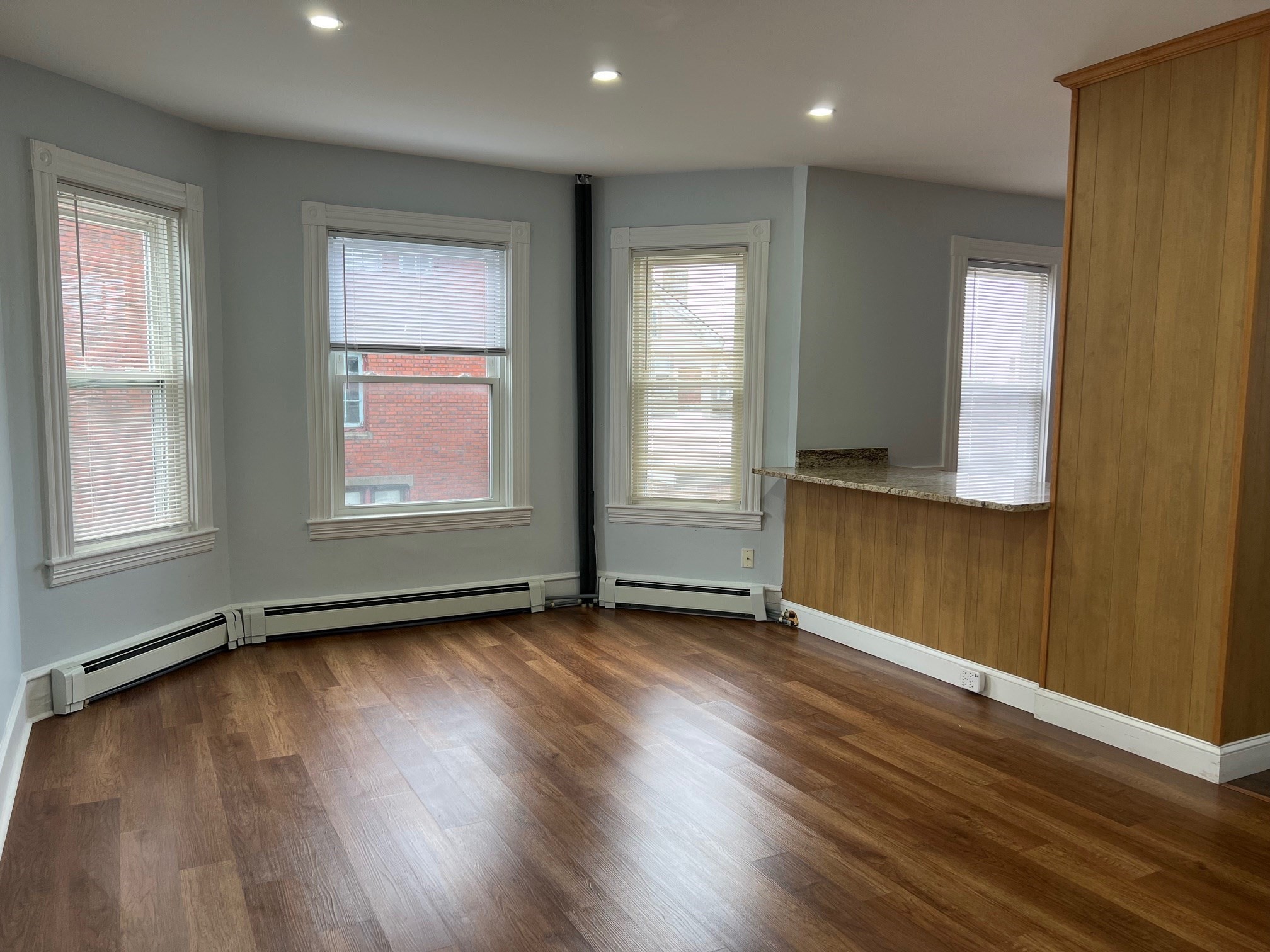 30 May St # 2 Property Photo 6