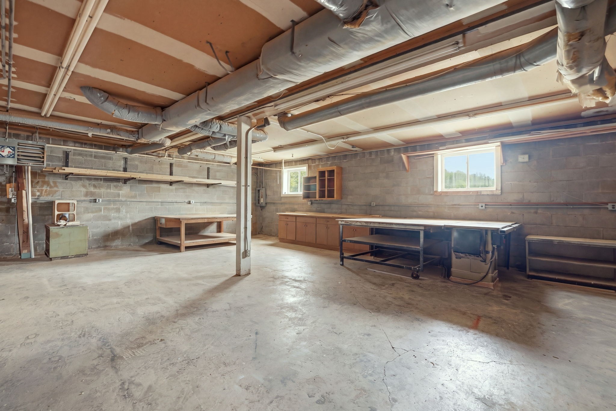 107 Princeton St Property Photo 32
