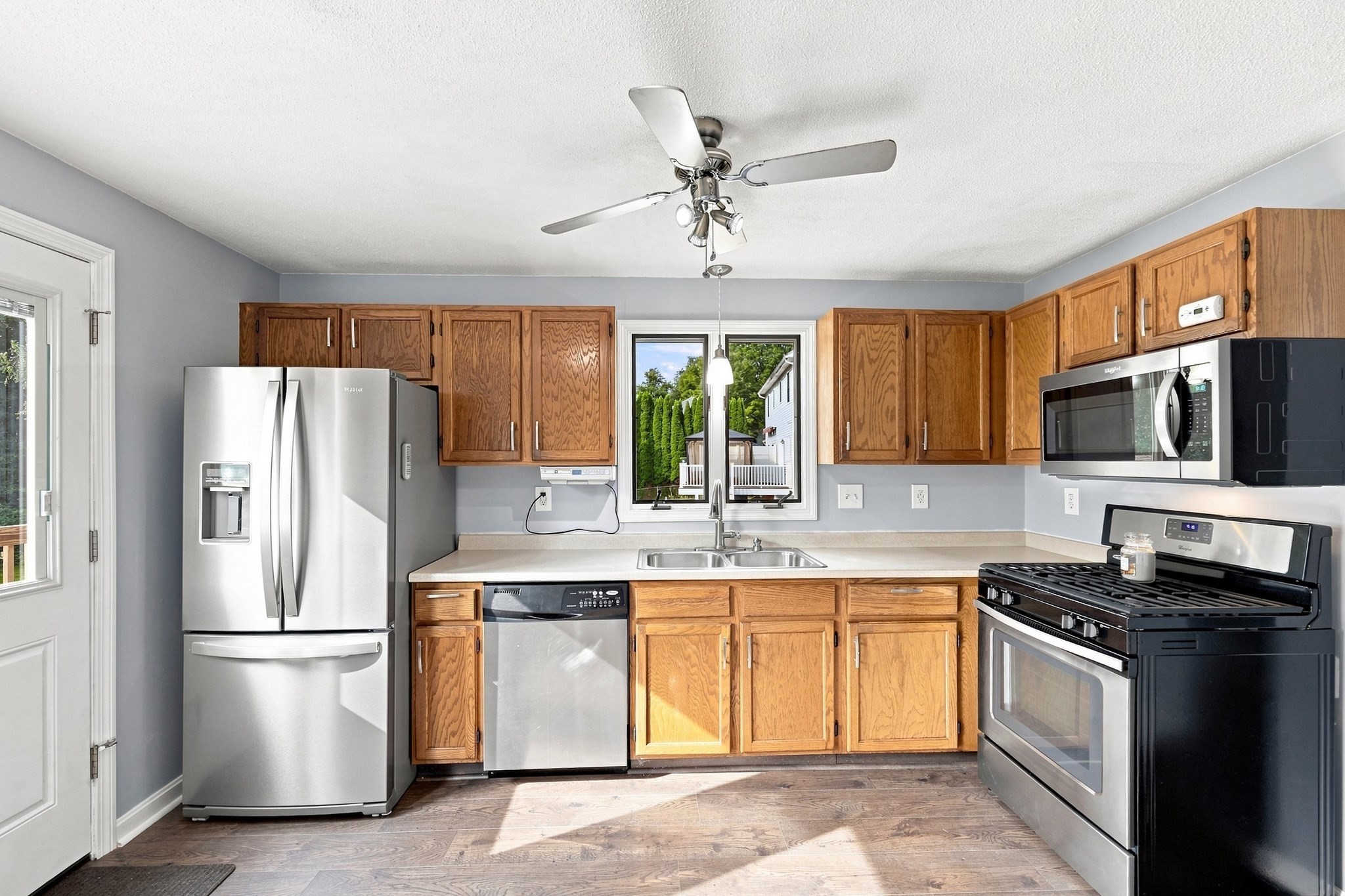 15 Sunflower Lane # B Property Photo 11