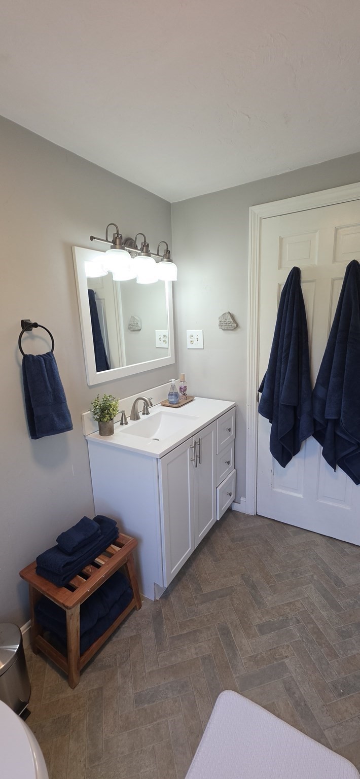 14 Indian Road Property Photo 15