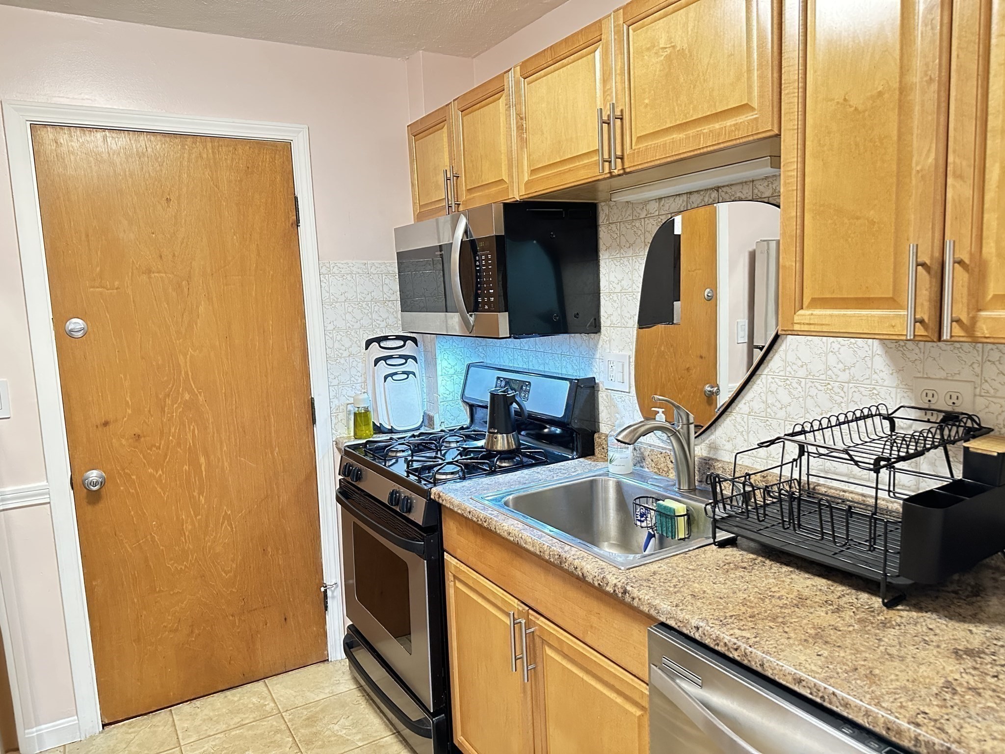 458-460 Eastern Ave # 14 Property Photo 14