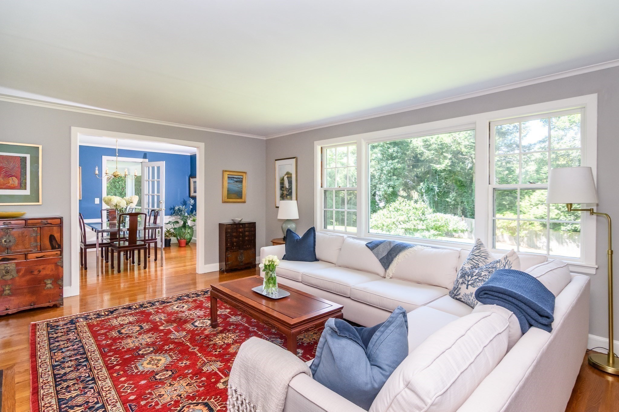 186 Oakland Street Property Photo 3