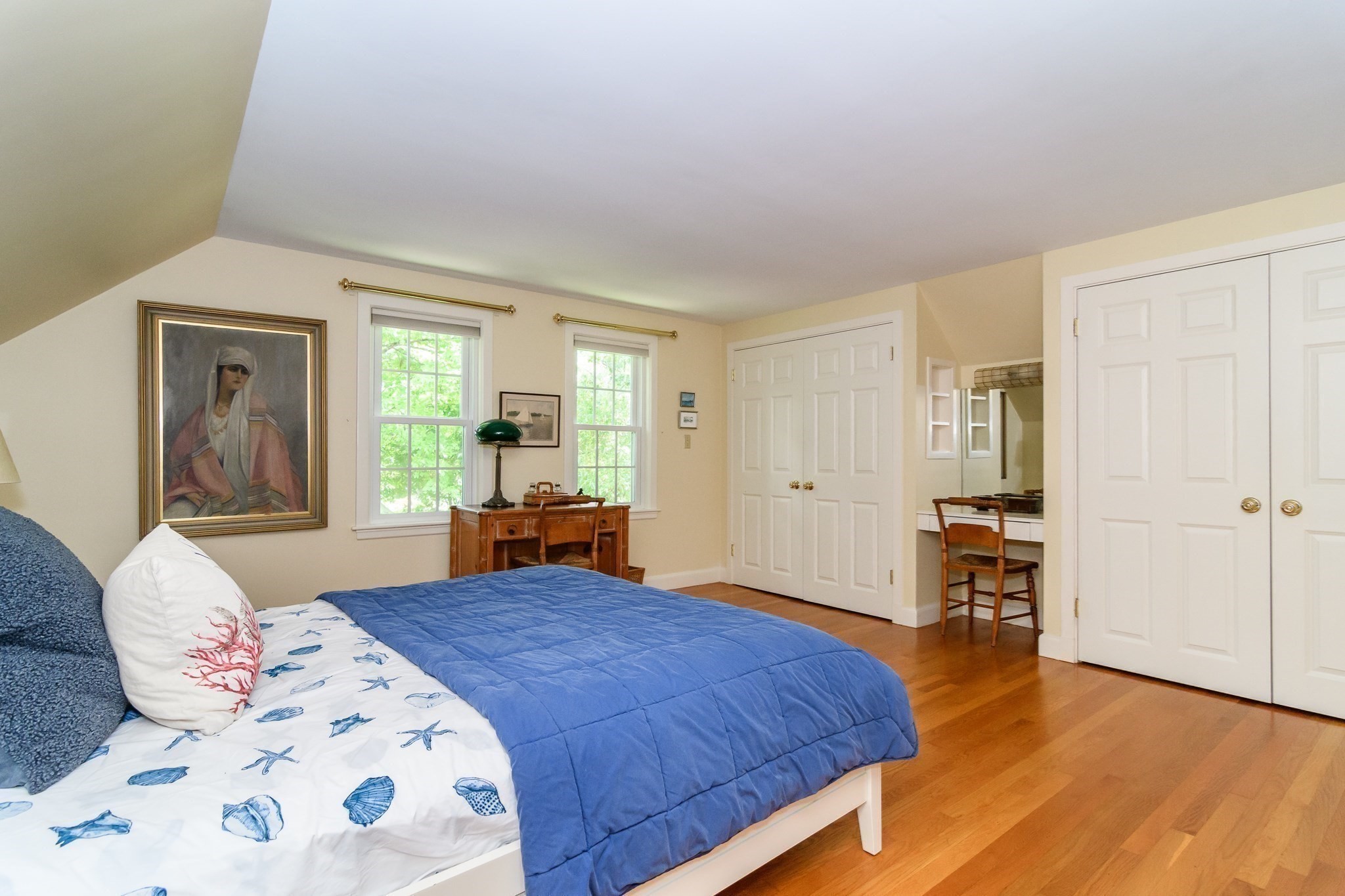 186 Oakland Street Property Photo 14