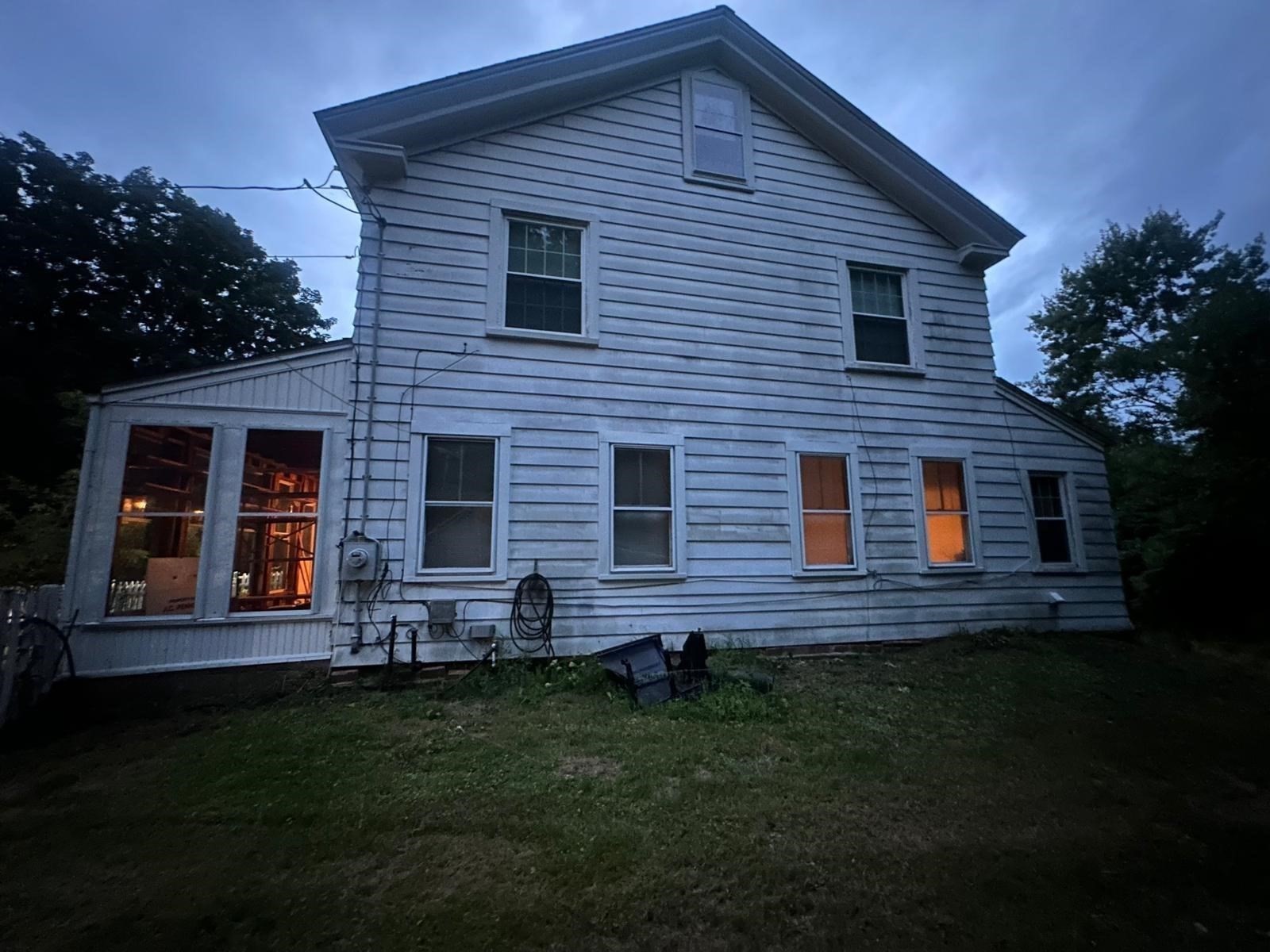 118 Adams Property Photo 39
