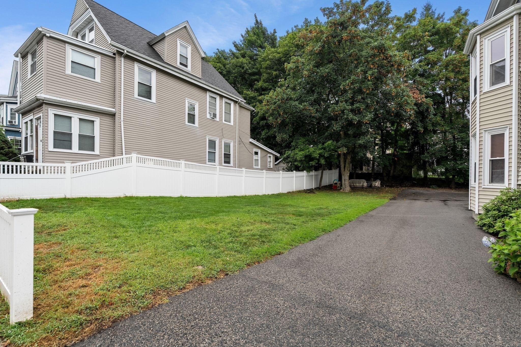 33 Cohasset St # 2 Property Photo 29