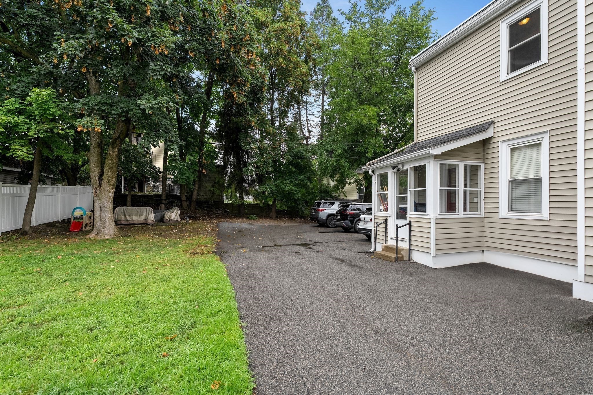 33 Cohasset St # 2 Property Photo 30