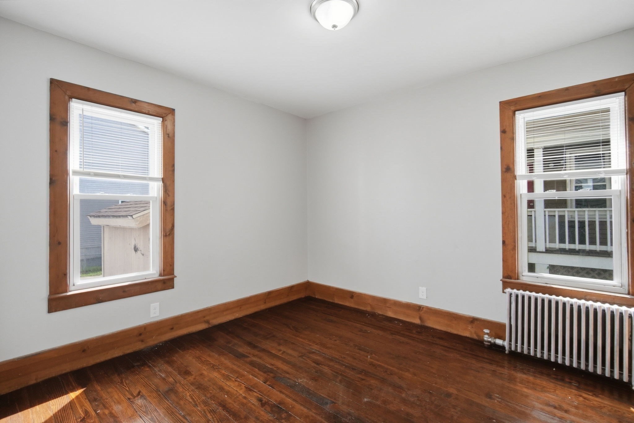55-57 Oak St Property Photo 16
