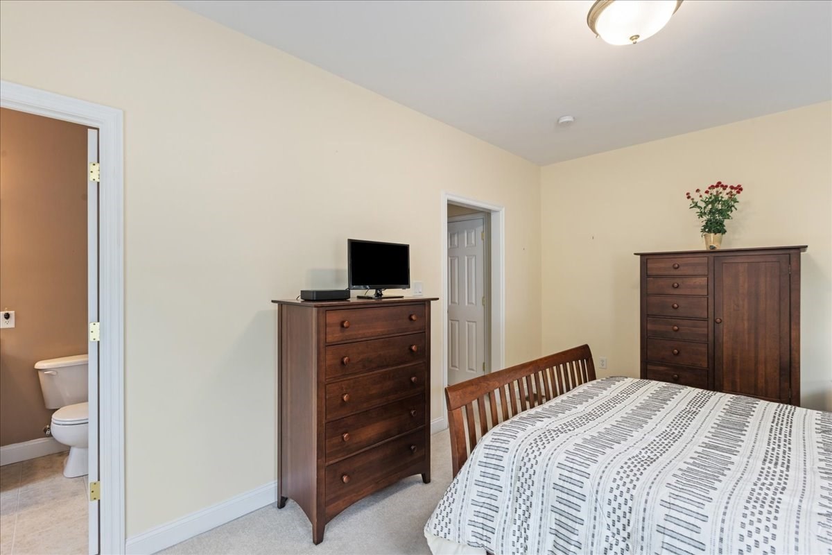 64 Woodland Park Drive # 64 Property Photo 17