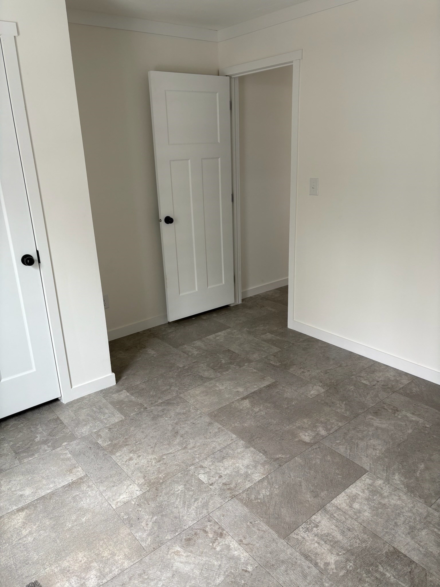 286 Newbury # 10 Property Photo 8